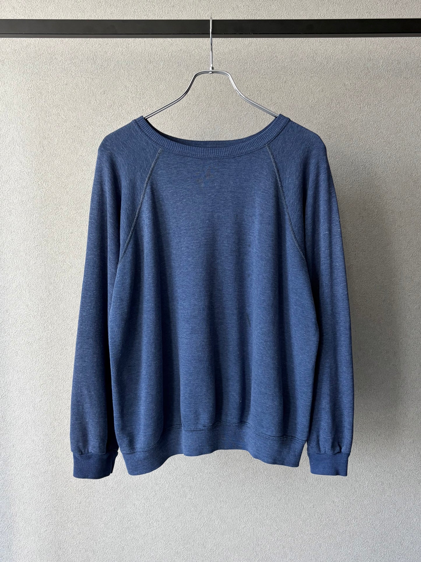 70's UNKNOWN VINTAGE sweater