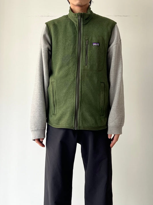 00's patagonia fleece vest