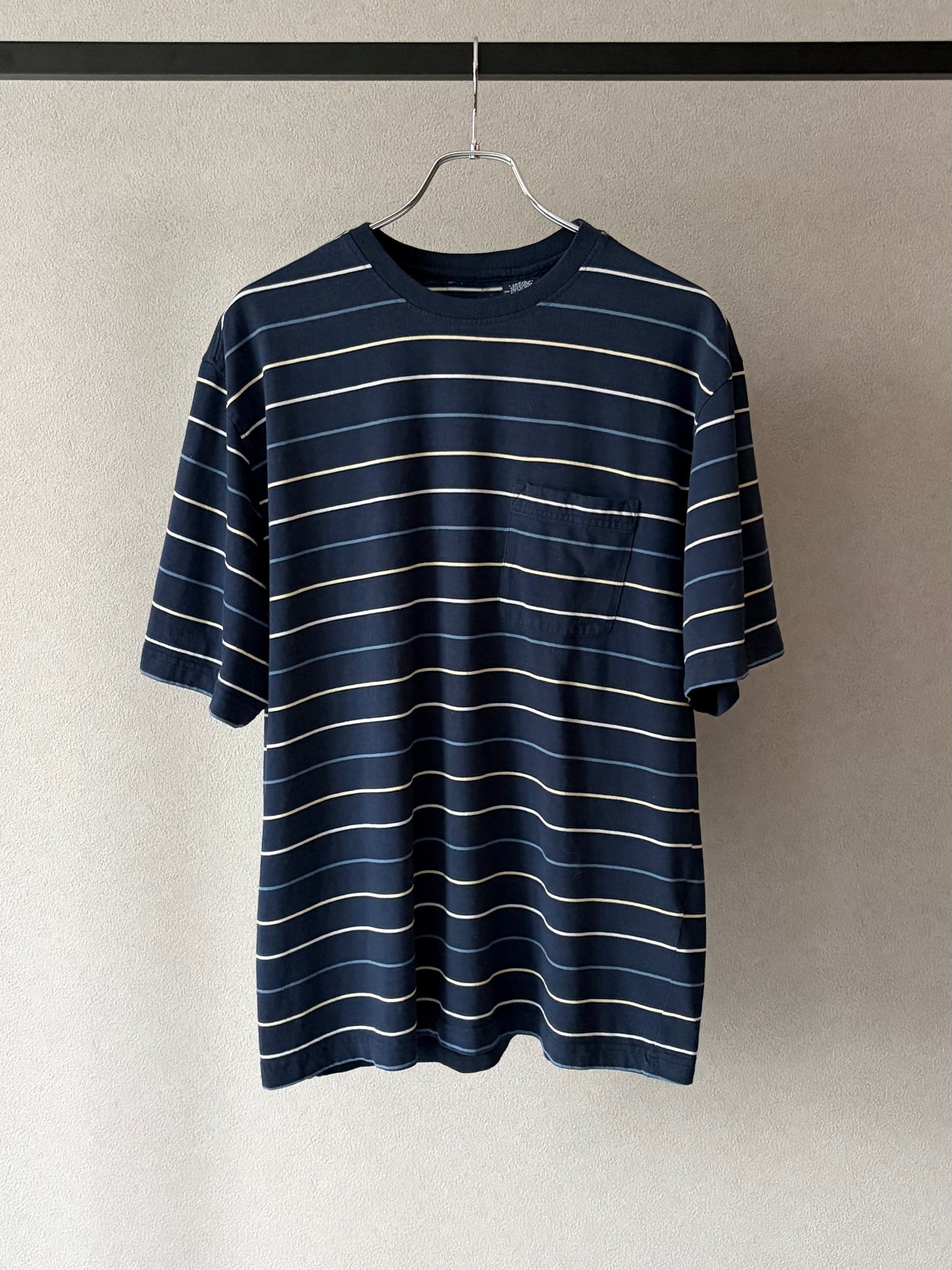 00's UNKNOWN border t-shirt