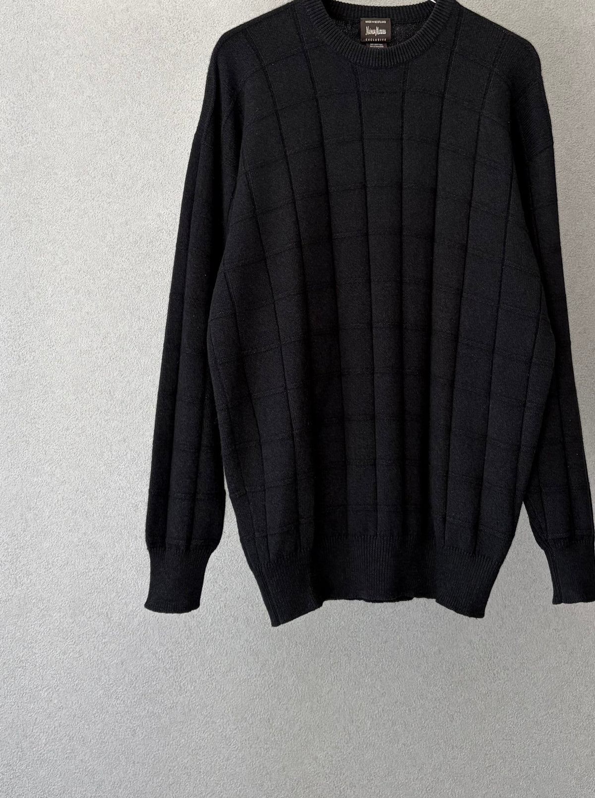 90's Neiman Marcus cashmere knit sweater "Made in SCOTLAND"