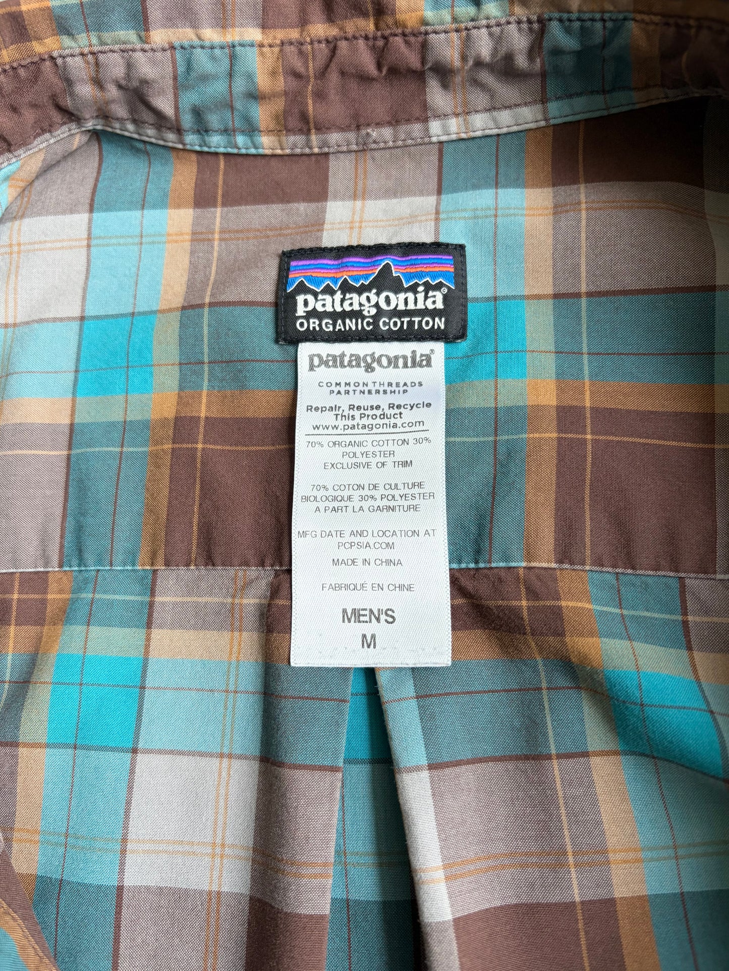 00's patagonia shirt