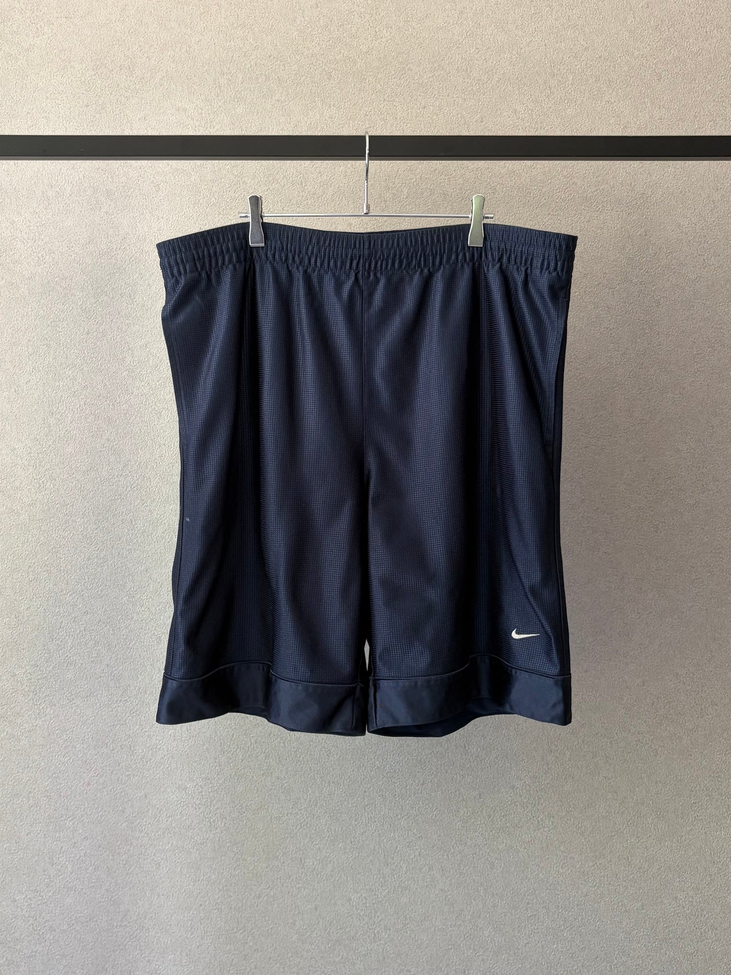 00's NIKE basketball shorts