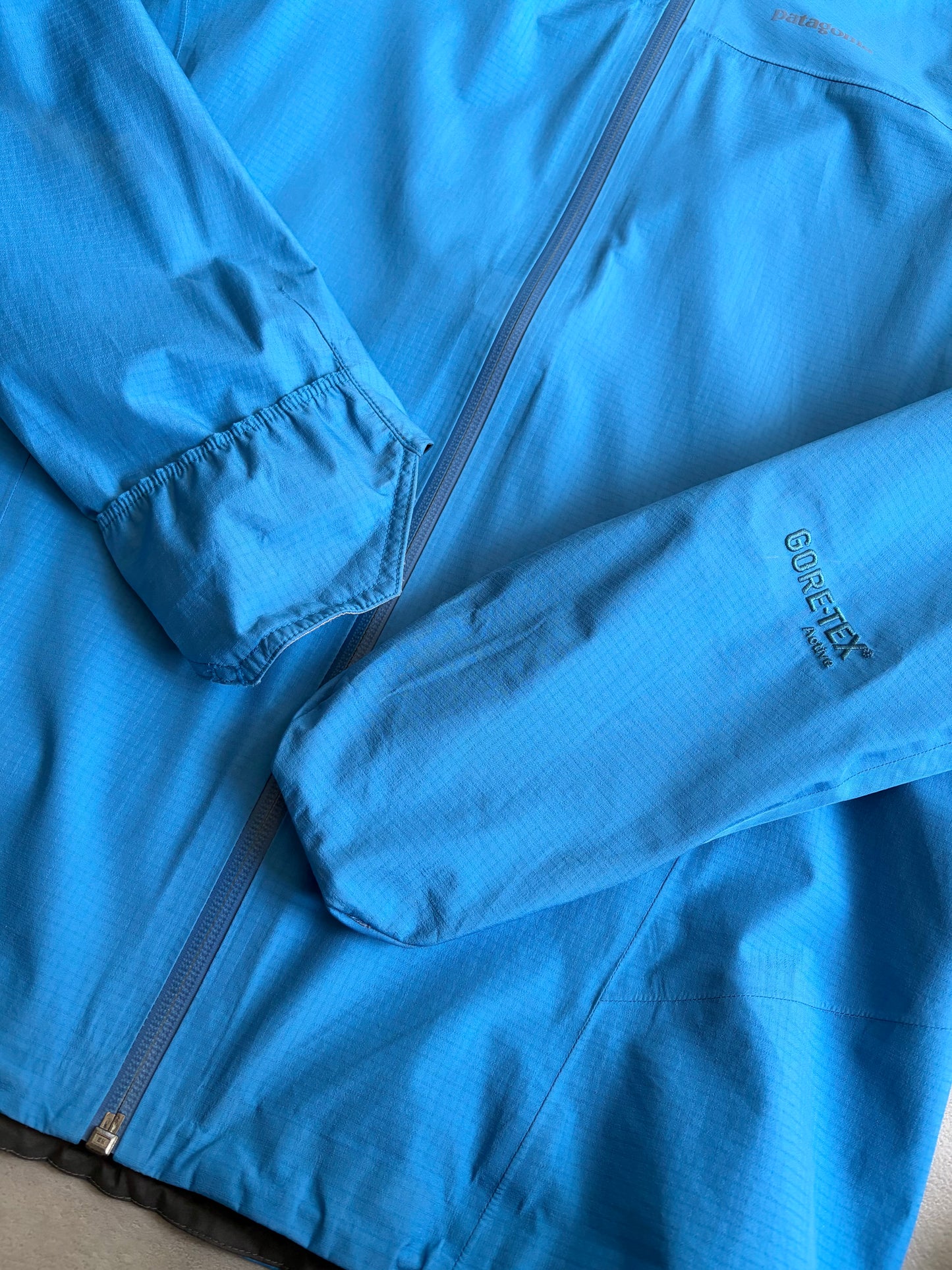 10's patagonia GORE-TEX nylon jacket