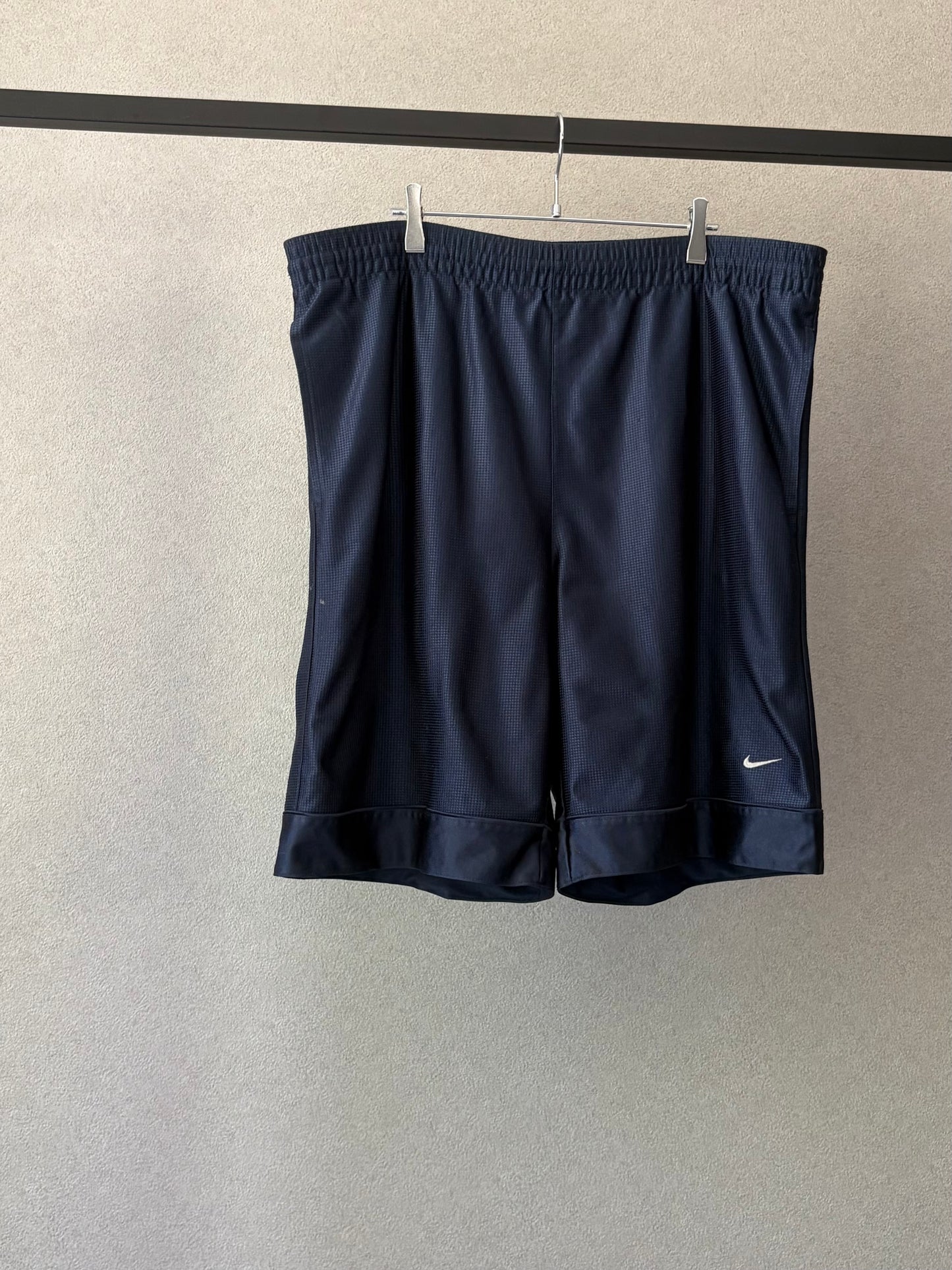00's NIKE basketball shorts