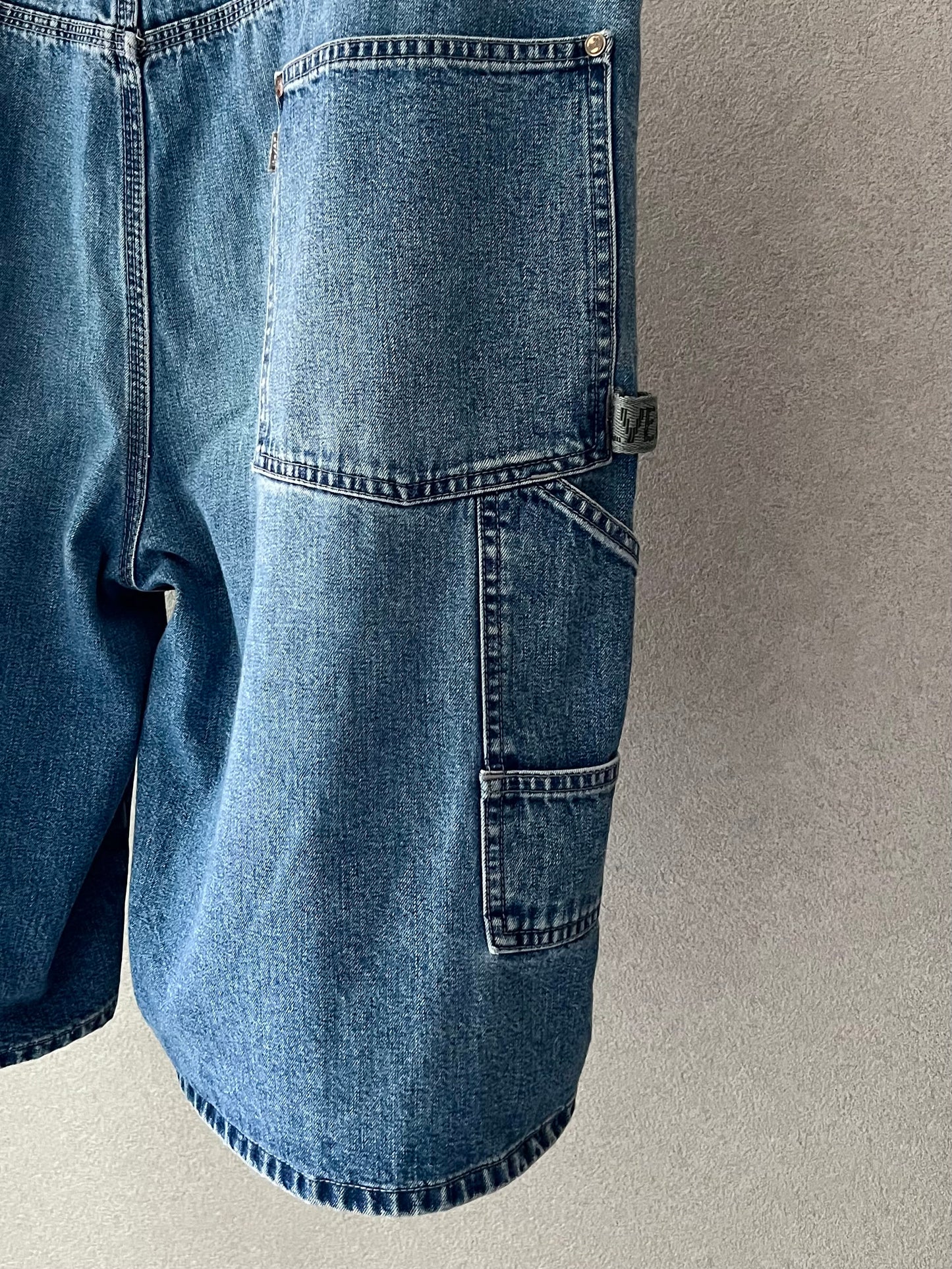 00's Levi's silverTab denim shorts