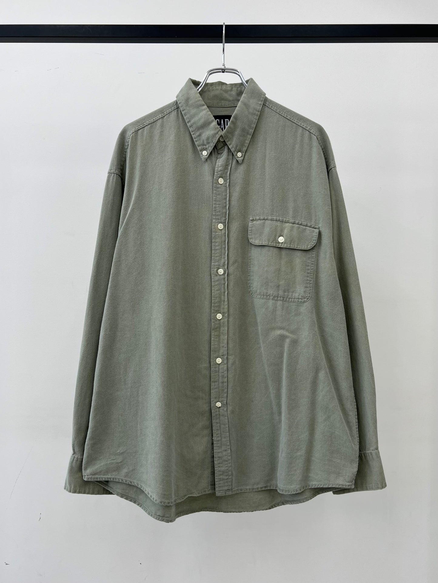 90's GAP BD shirt