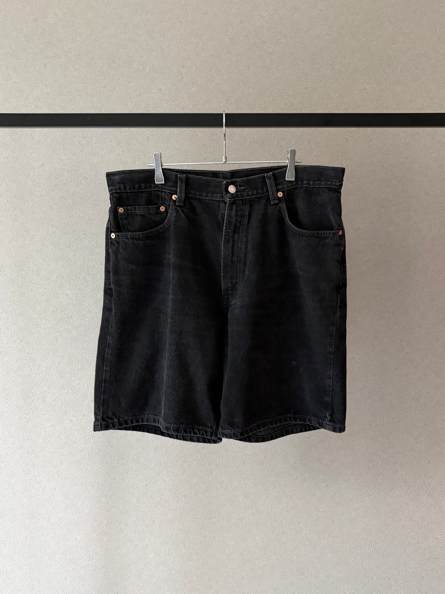 00's Levi's 550 denim shorts
