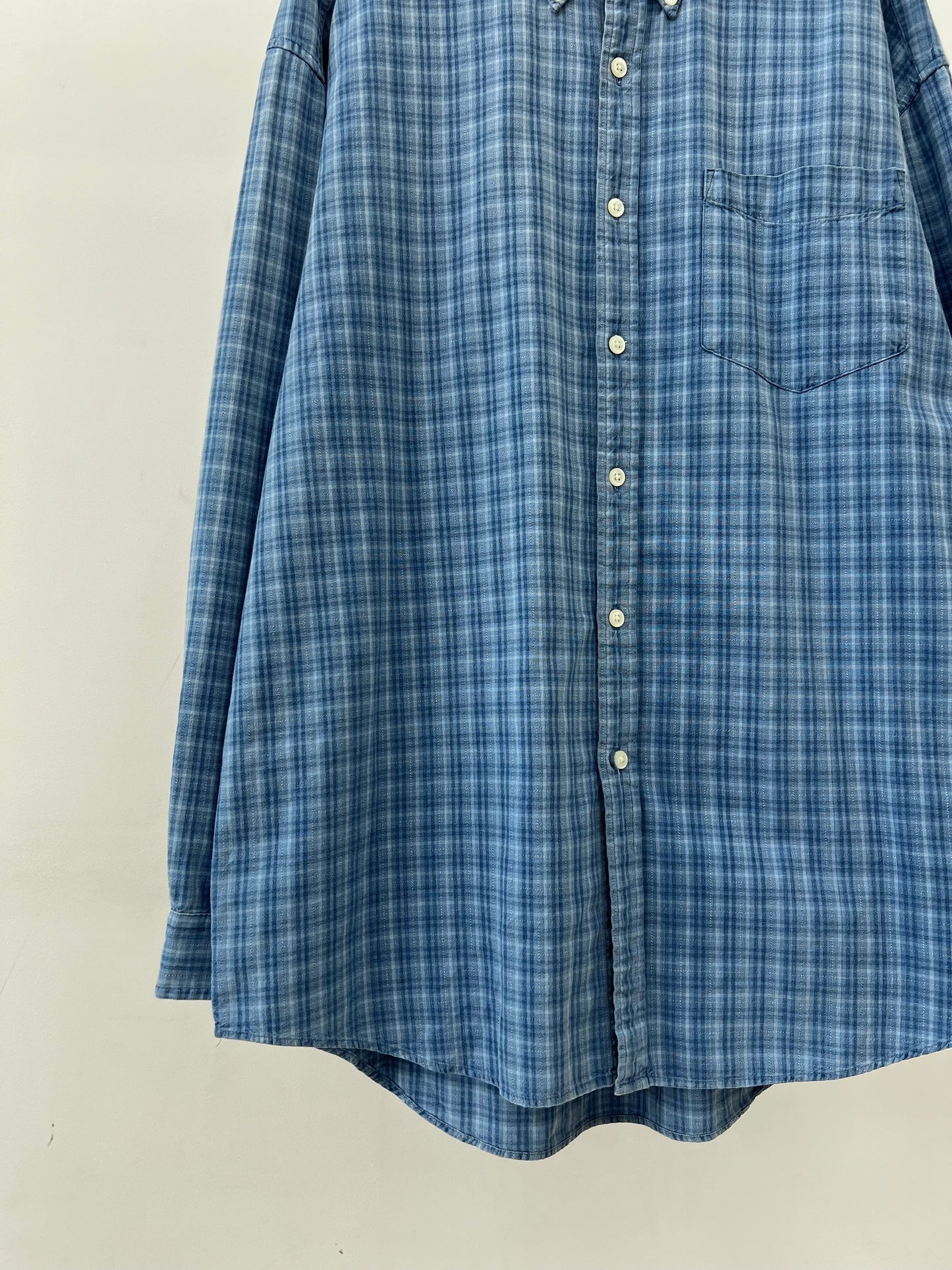 00's GAP BD shirt