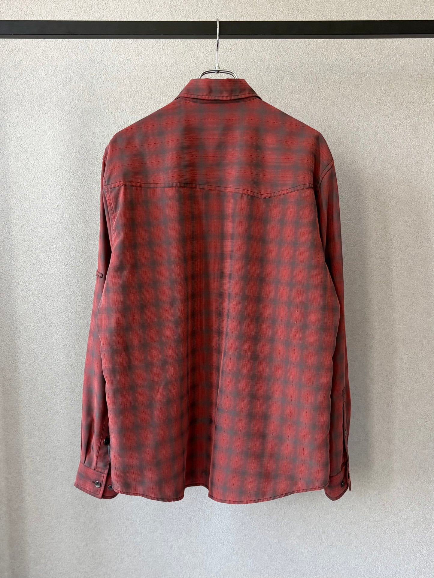 00's Royal Robbins rayon shirt