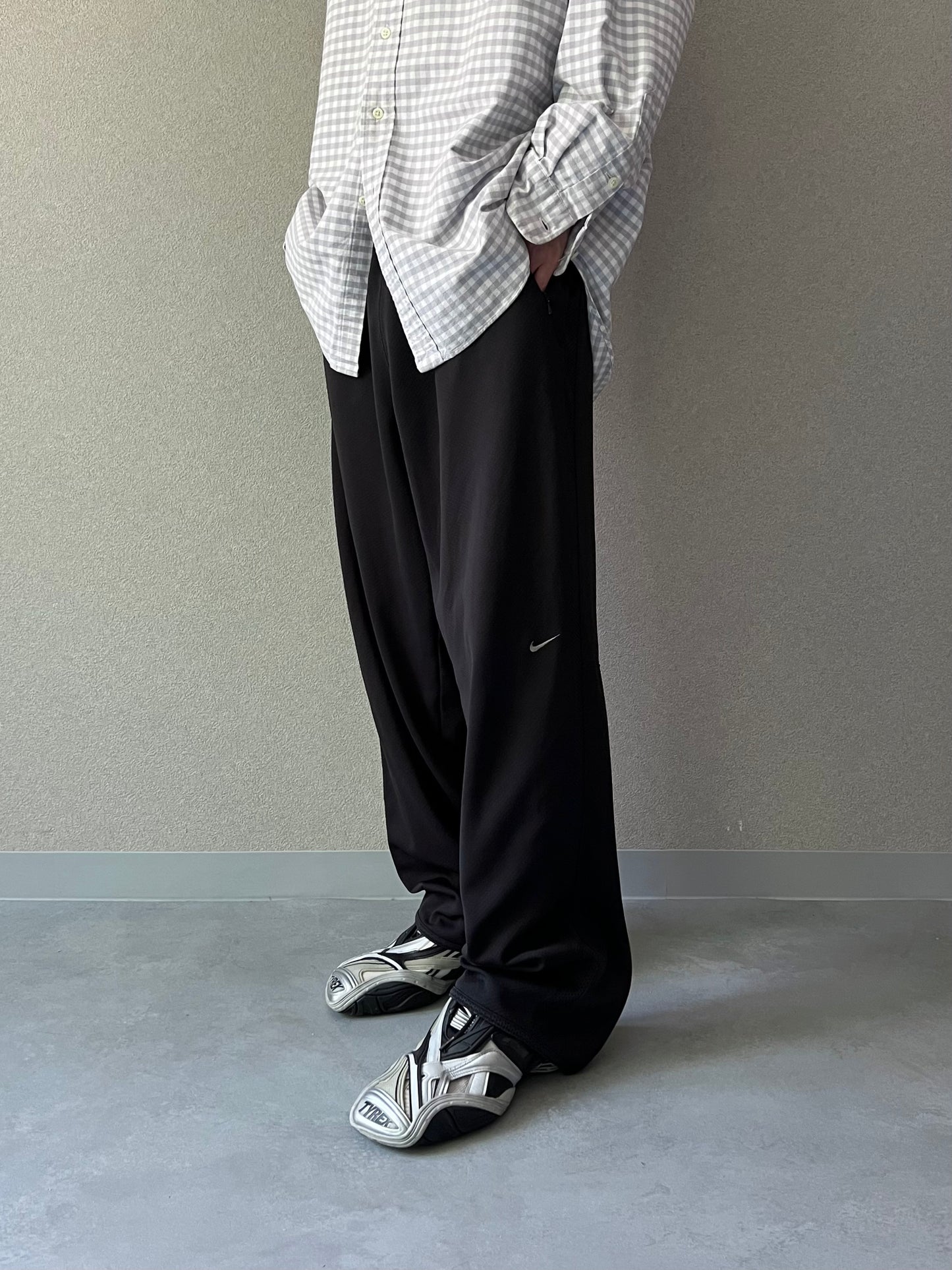 00's NIKE track pants