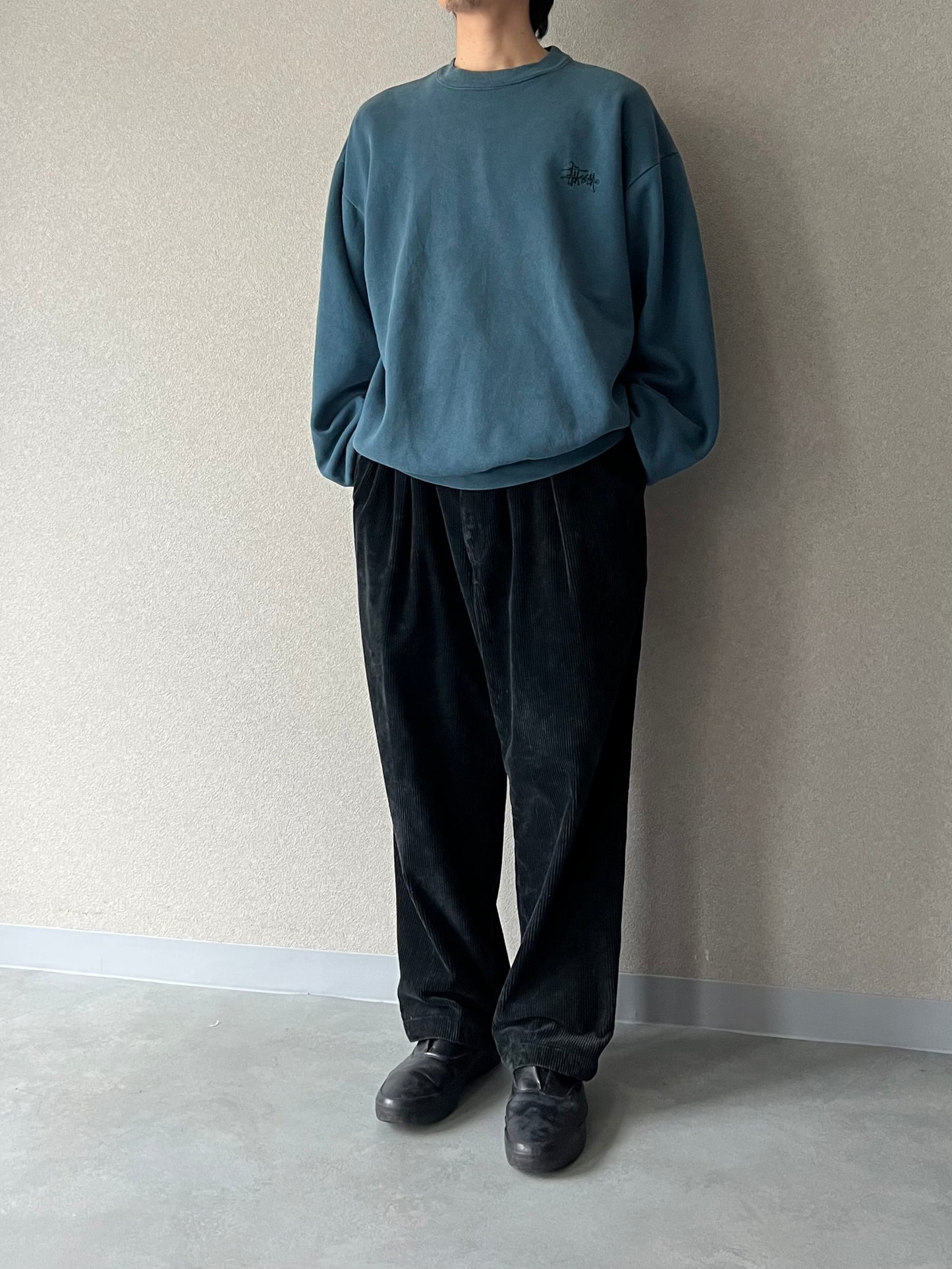90's stussy sweater