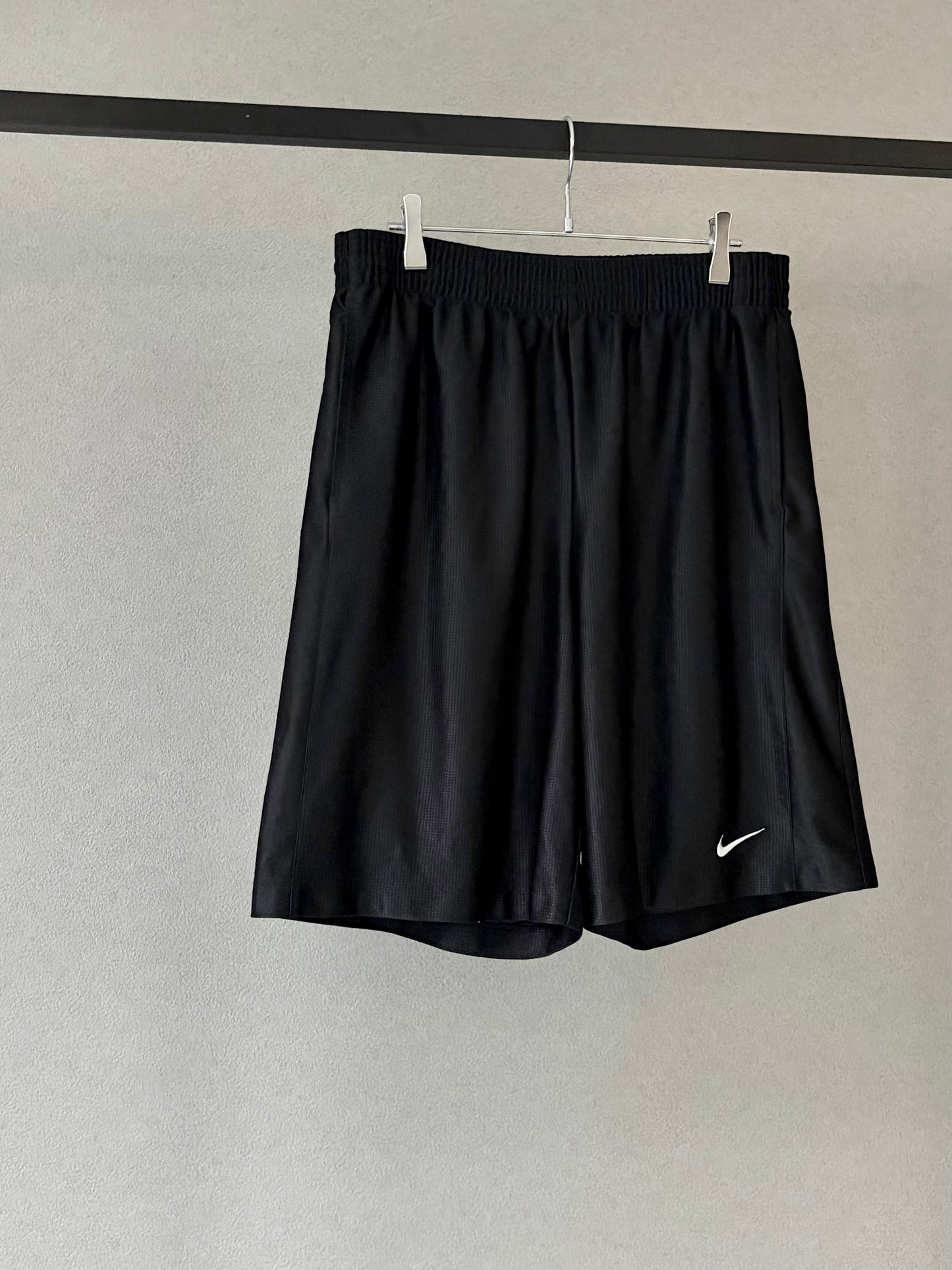 00's NIKE basketball shorts