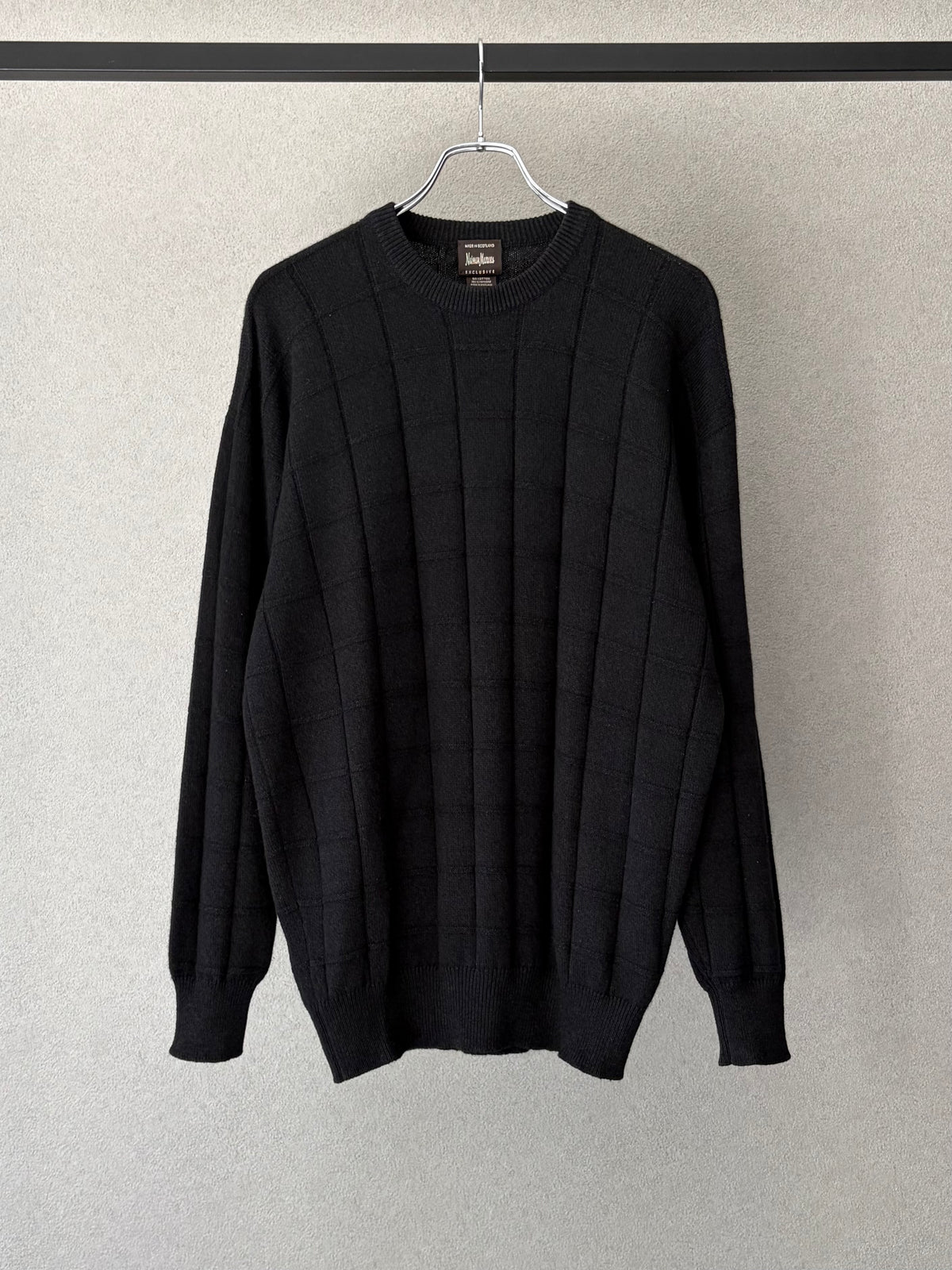 90's Neiman Marcus cashmere knit sweater "Made in SCOTLAND"