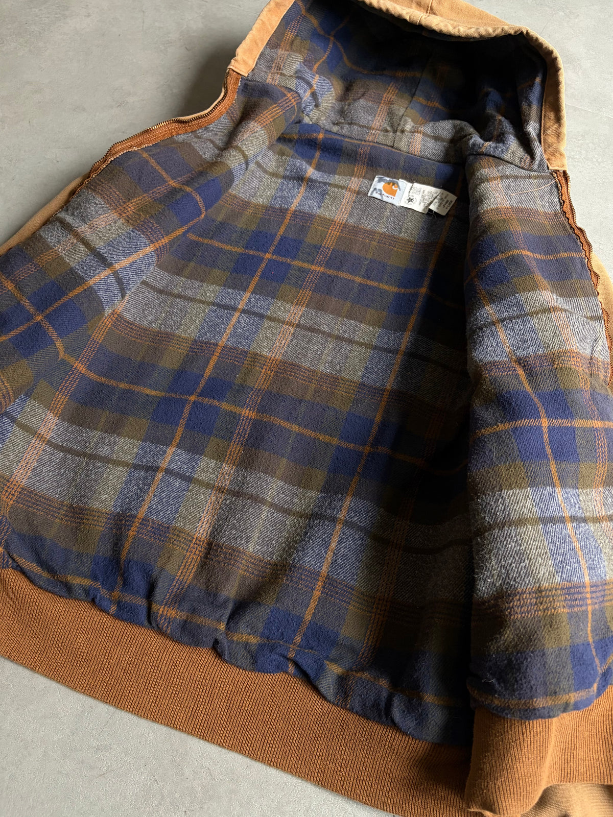 80's carhartt flannel lining work jacket "Made in USA"