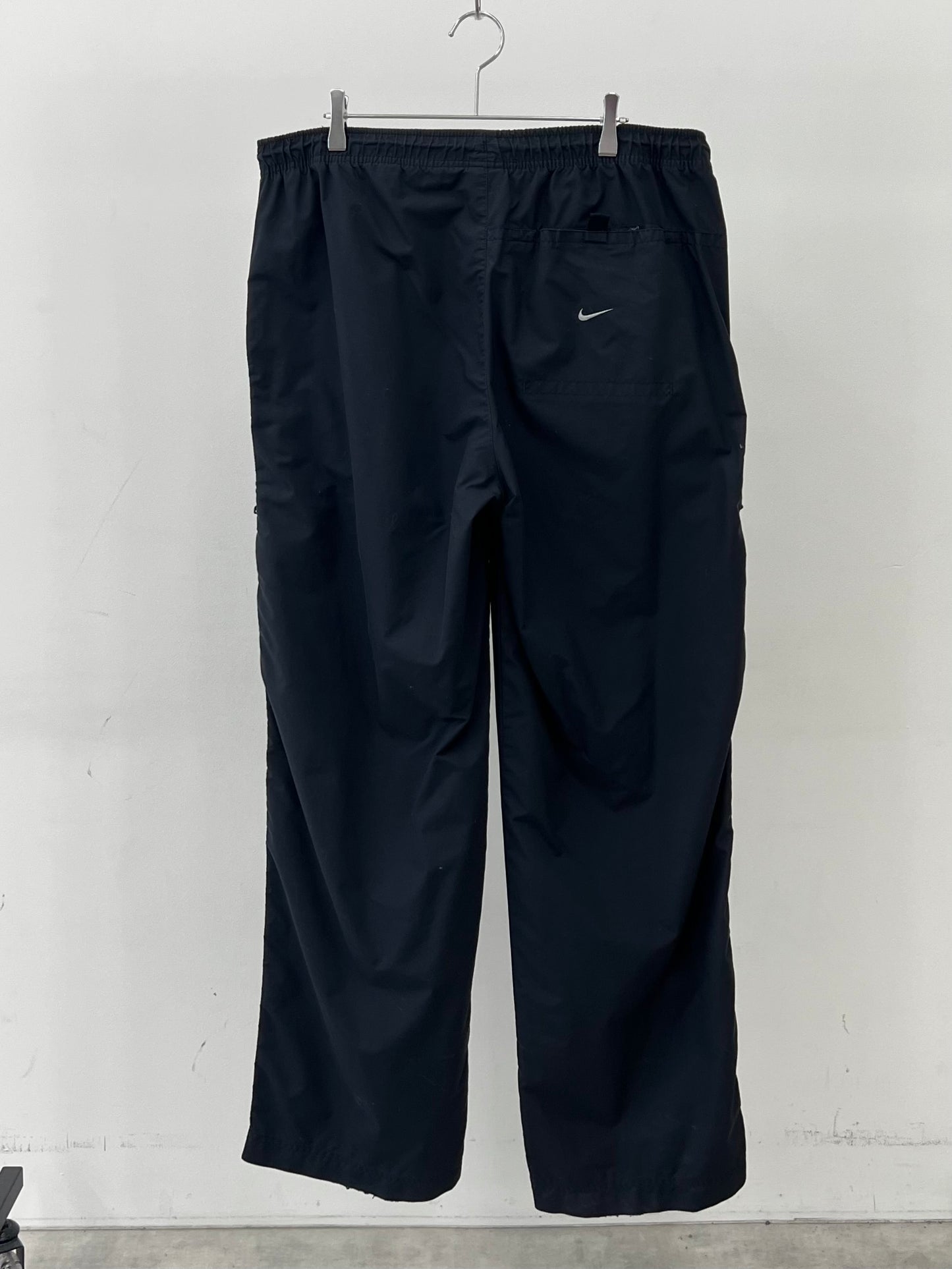 00's NIKE nylon pants