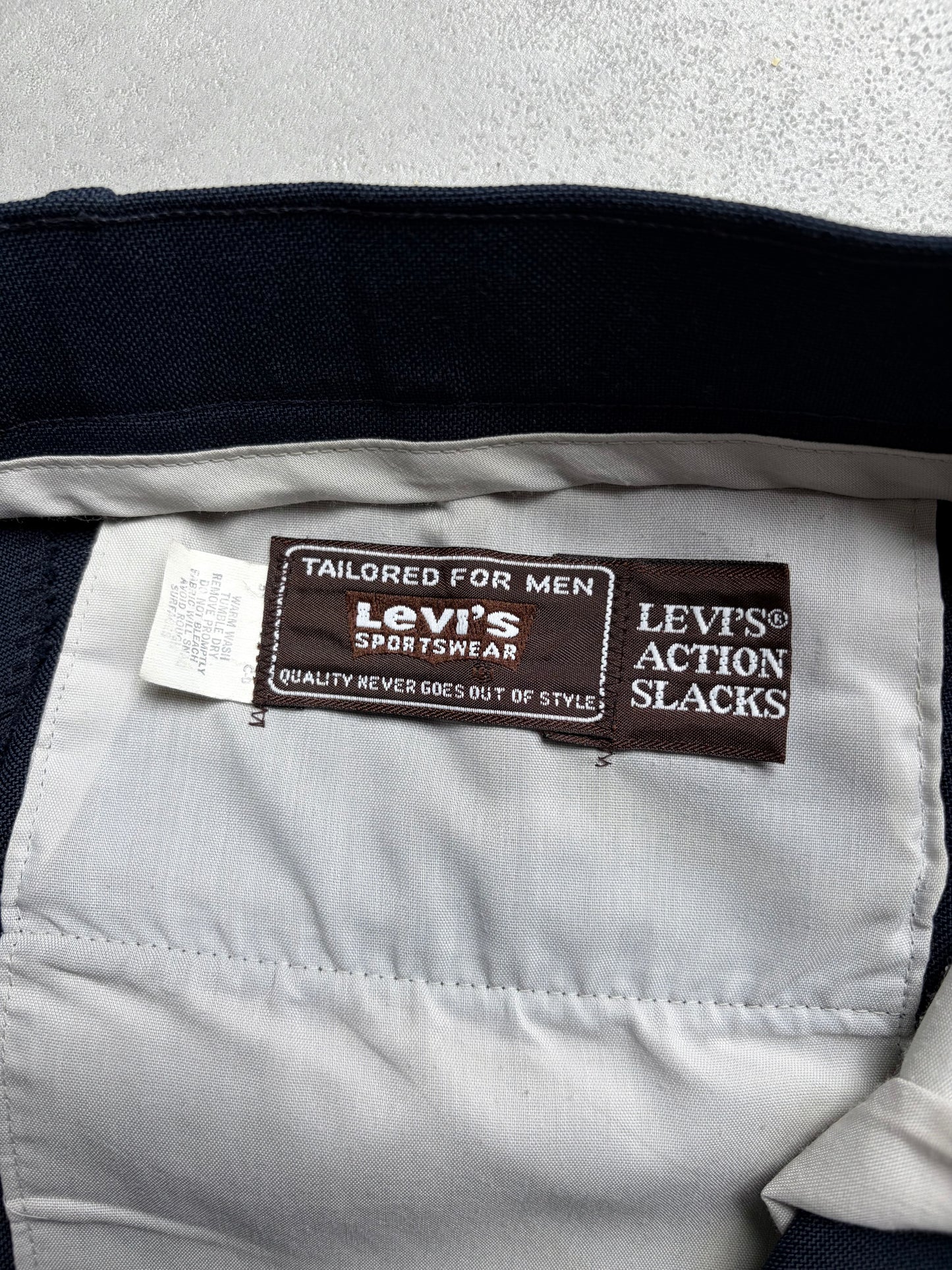 80's Levi's action slacks
