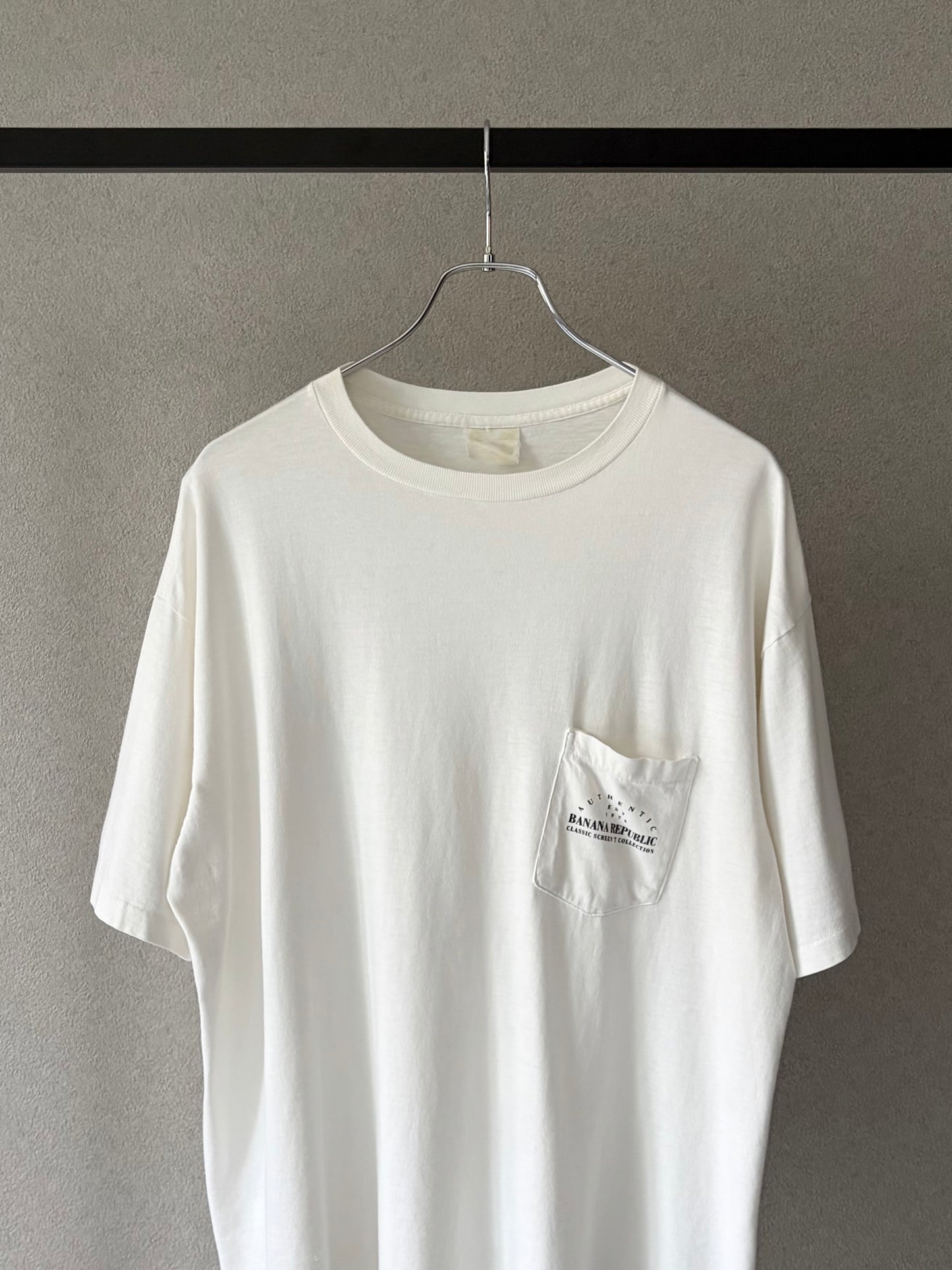 80's〜 BANANA REPUBLIC print t-shirt