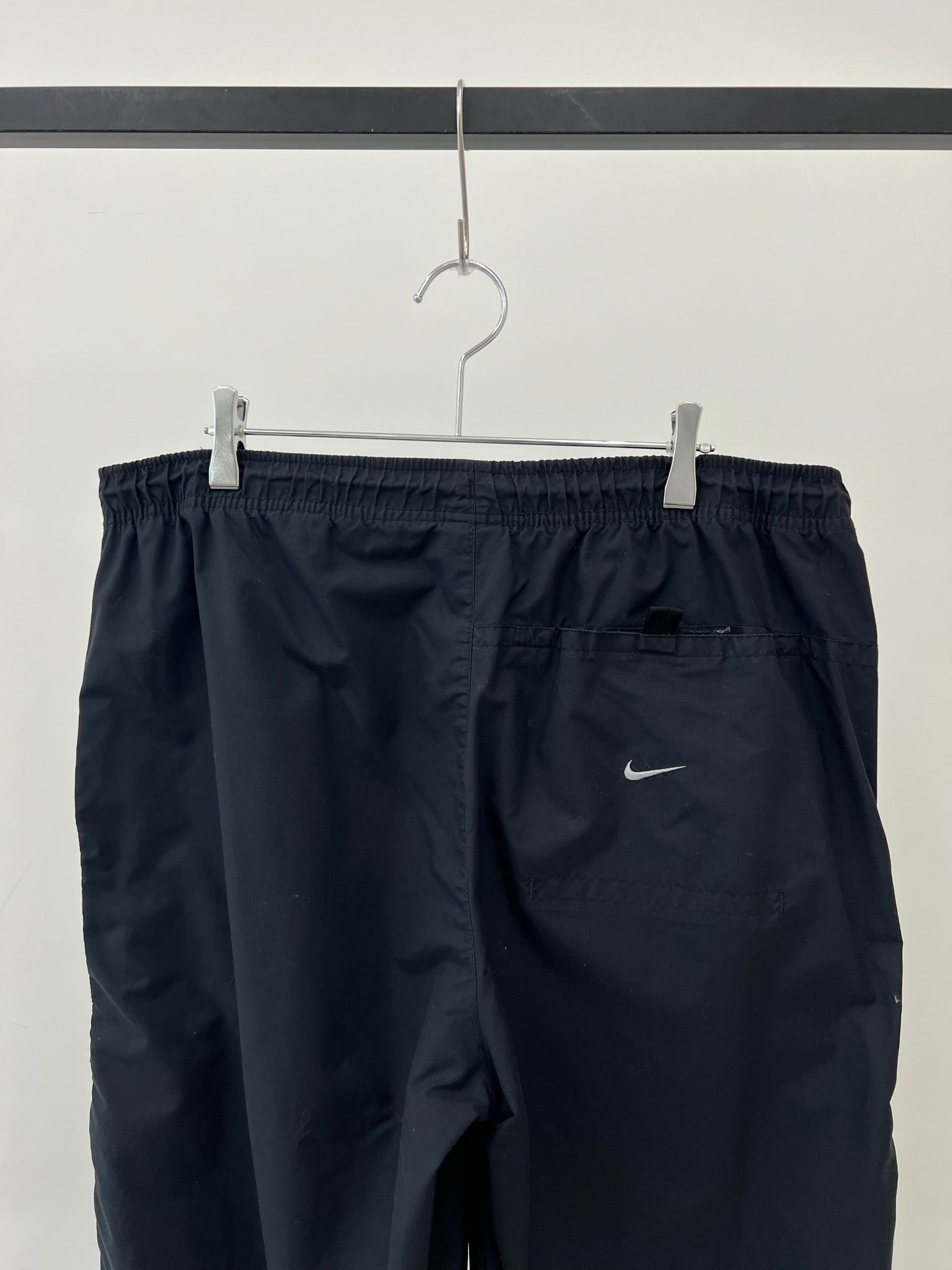 00's NIKE nylon pants