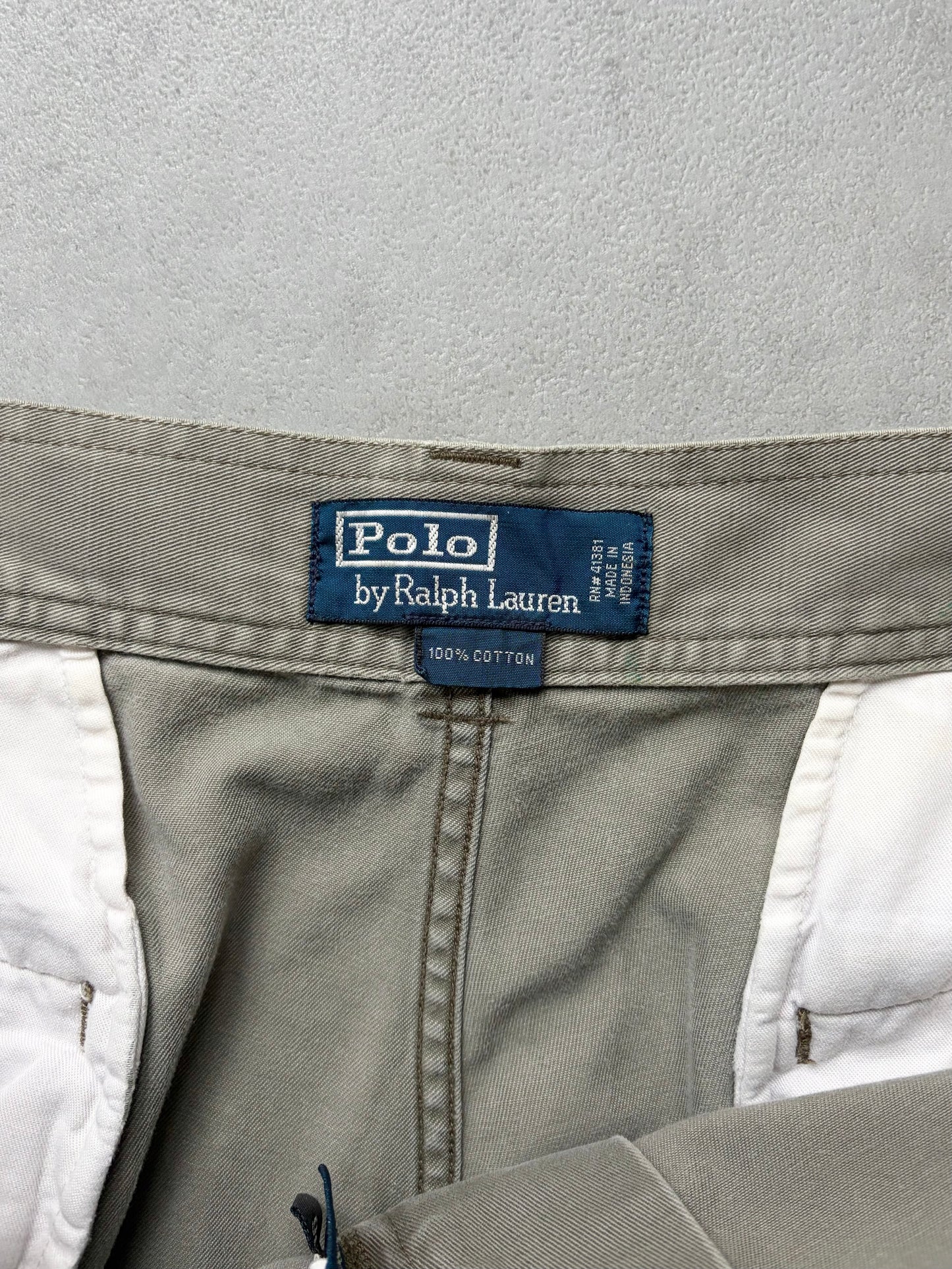90's Polo Ralph Lauren cargo shorts