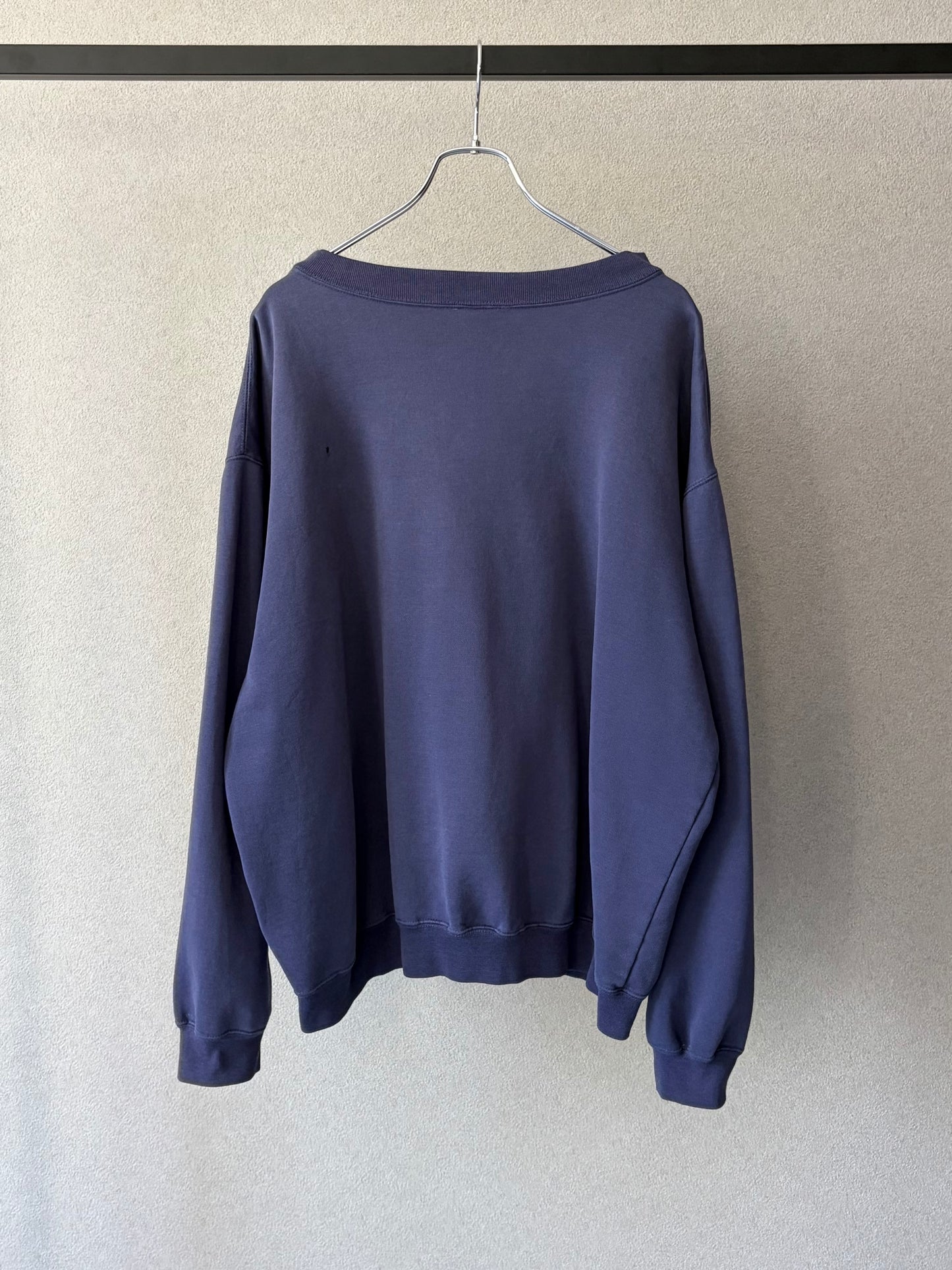 00's carhartt sweater