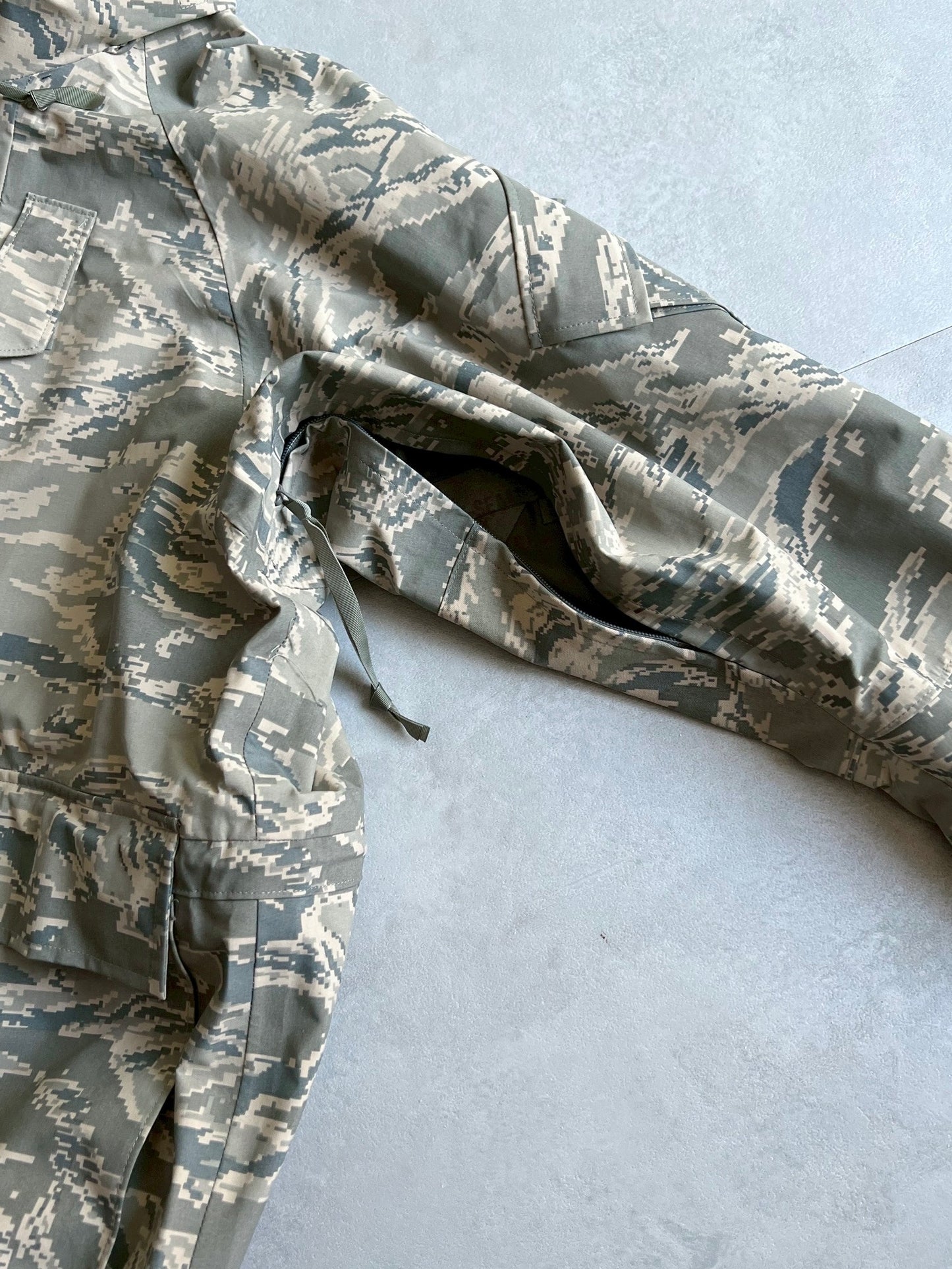 00's US.AIR FORCE GORE-TEX jacket "Dead Stock"