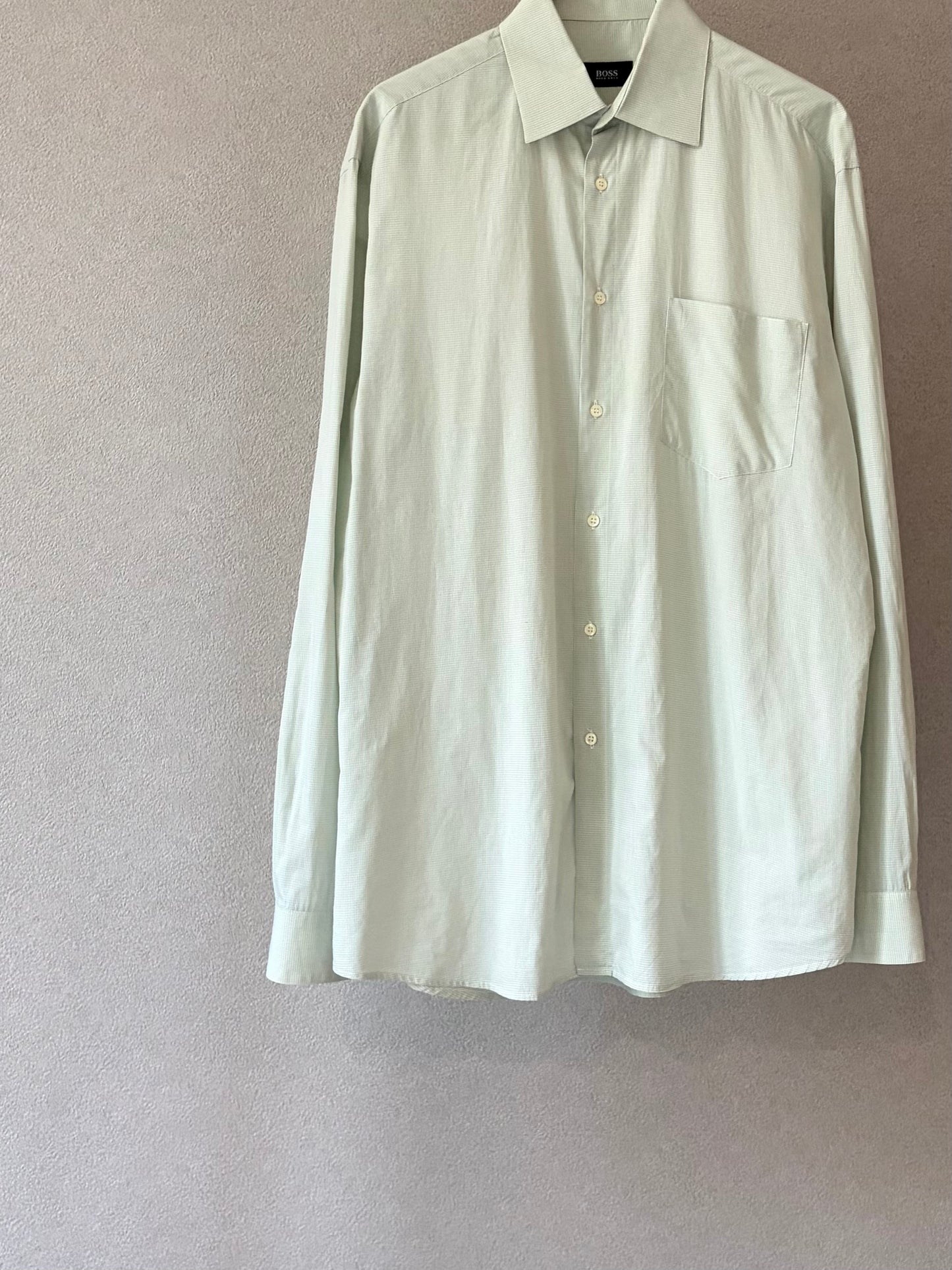 00's HUGO BOSS shirt "Made in PO RTUGAL"