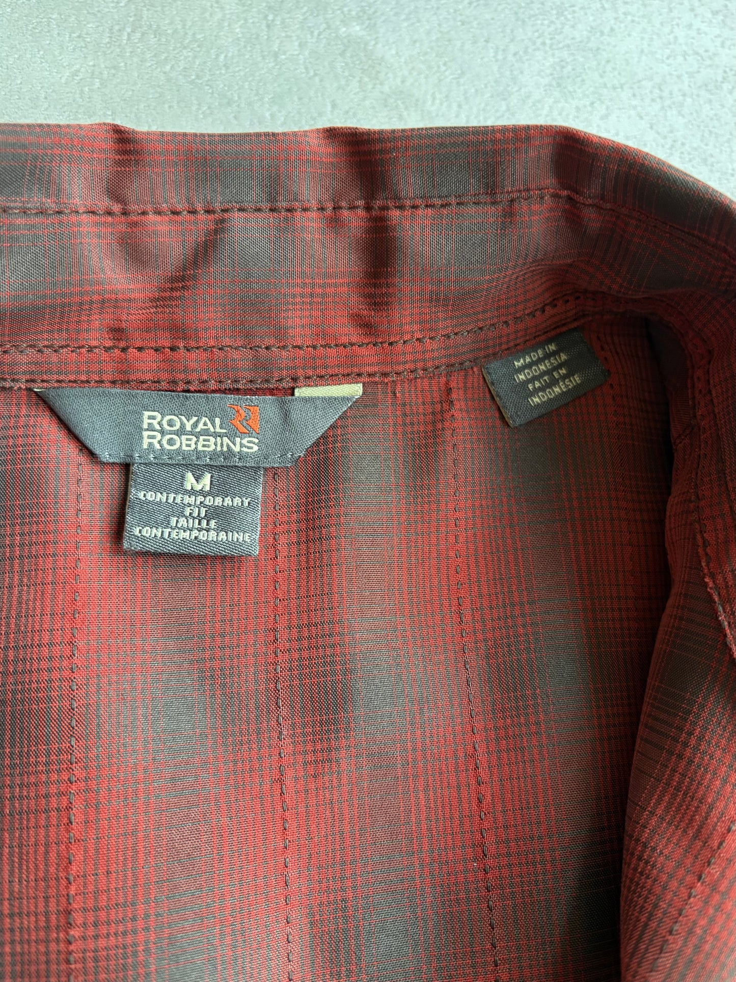 00's Royal Robbins rayon shirt