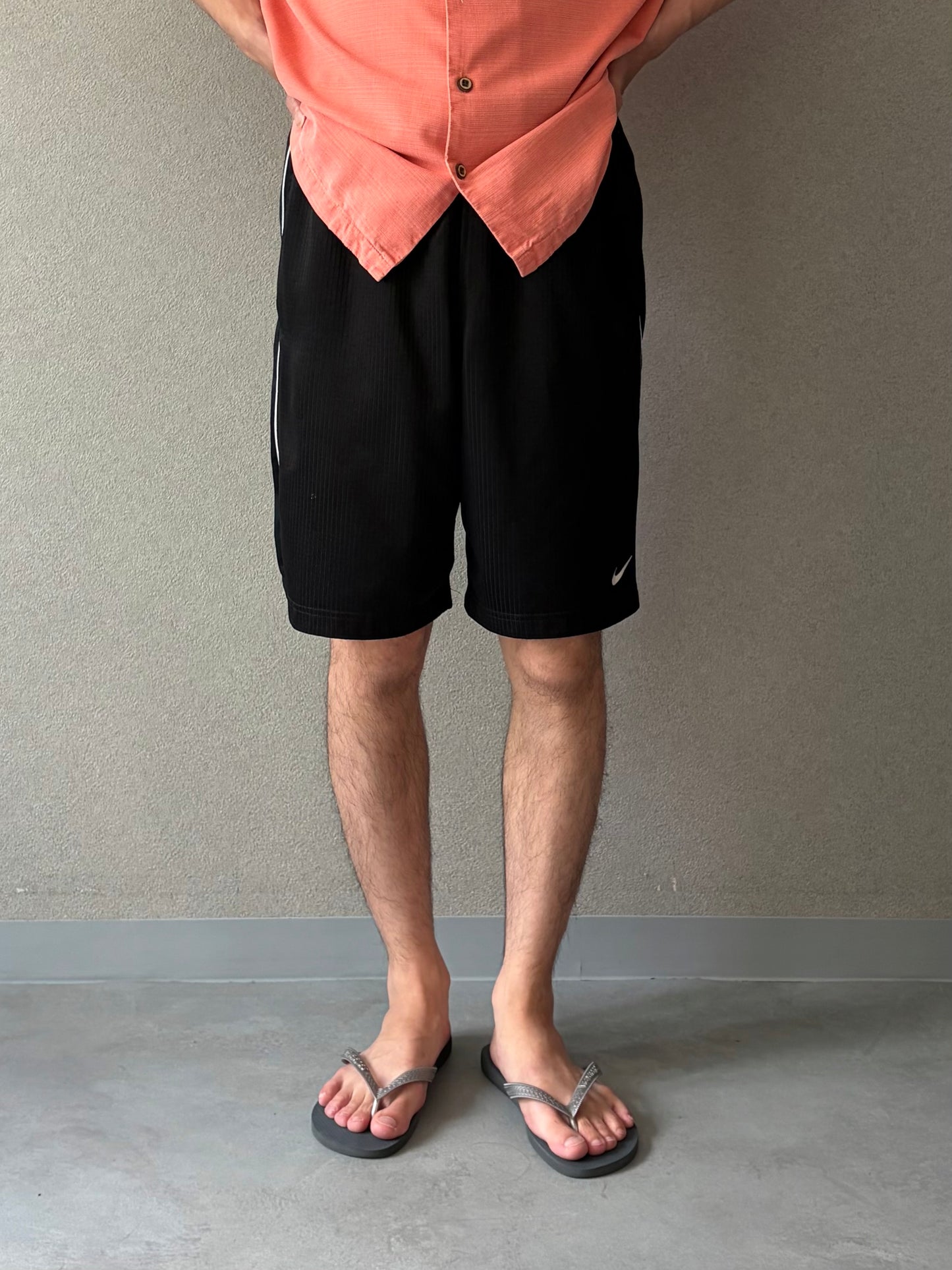 00's NIKE basketball shorts
