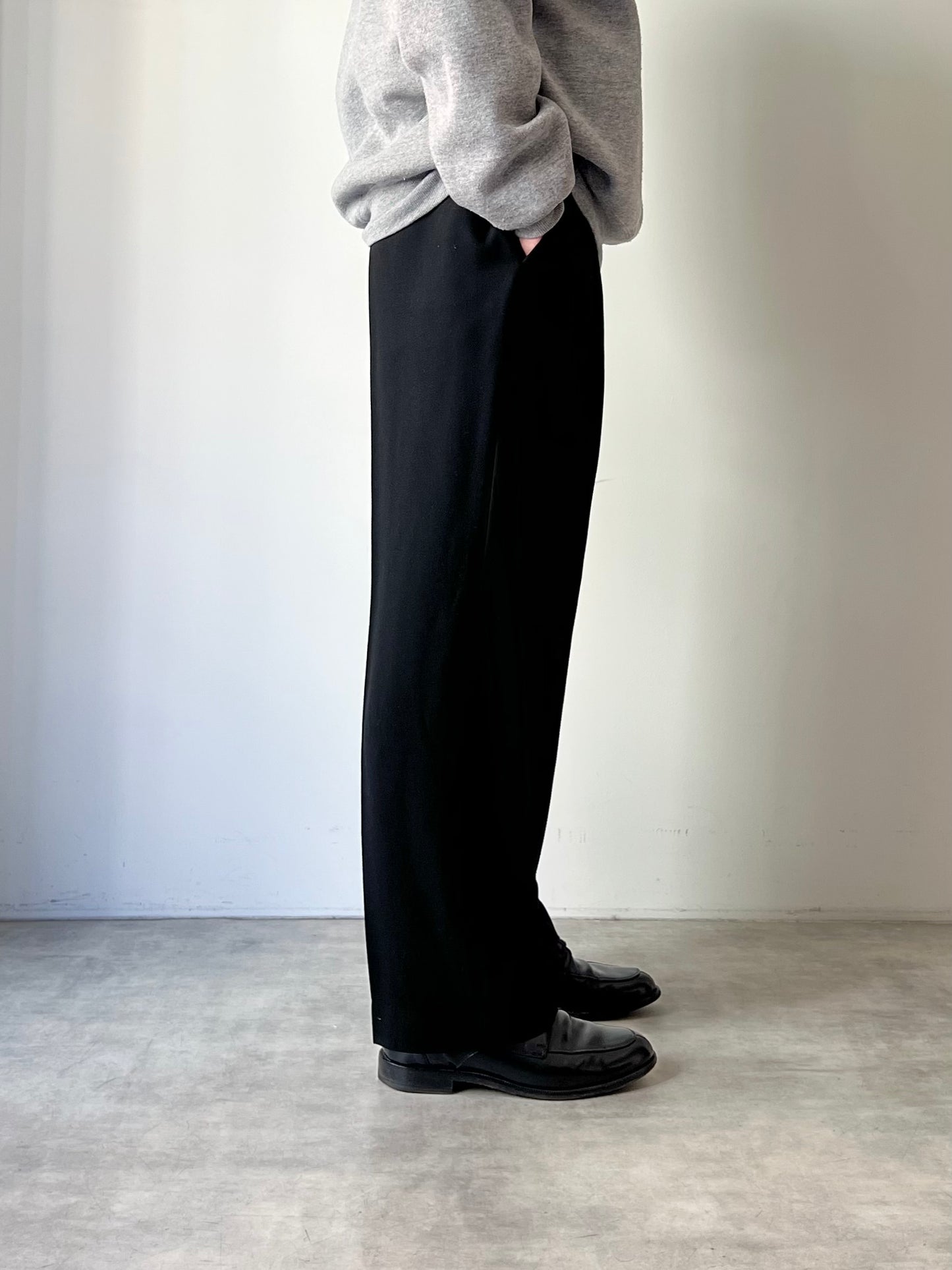 00’s BANANA REPUBLIC wool slacks "Made in ITALY"