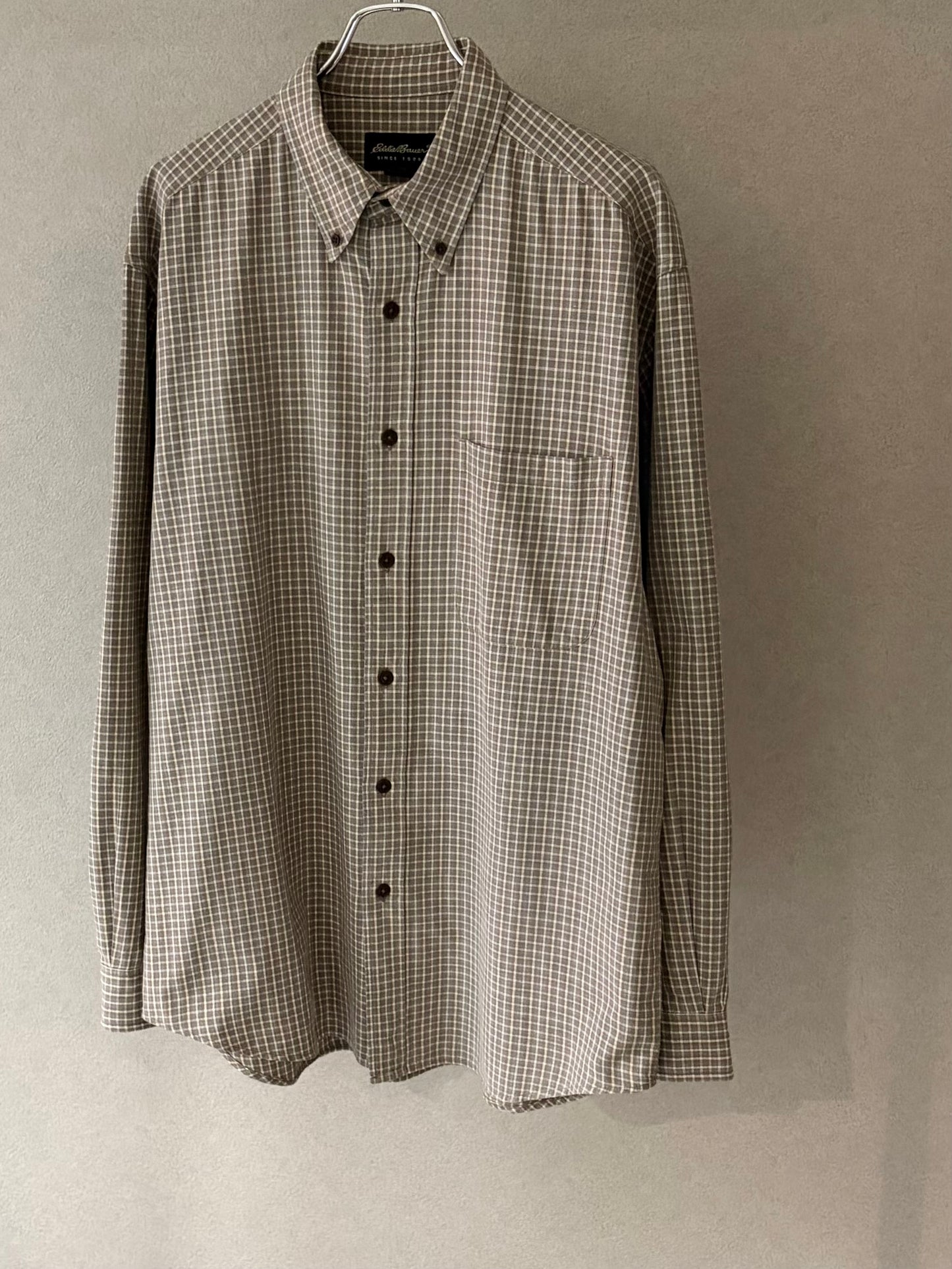 00's Eddie Bauer BD shirt
