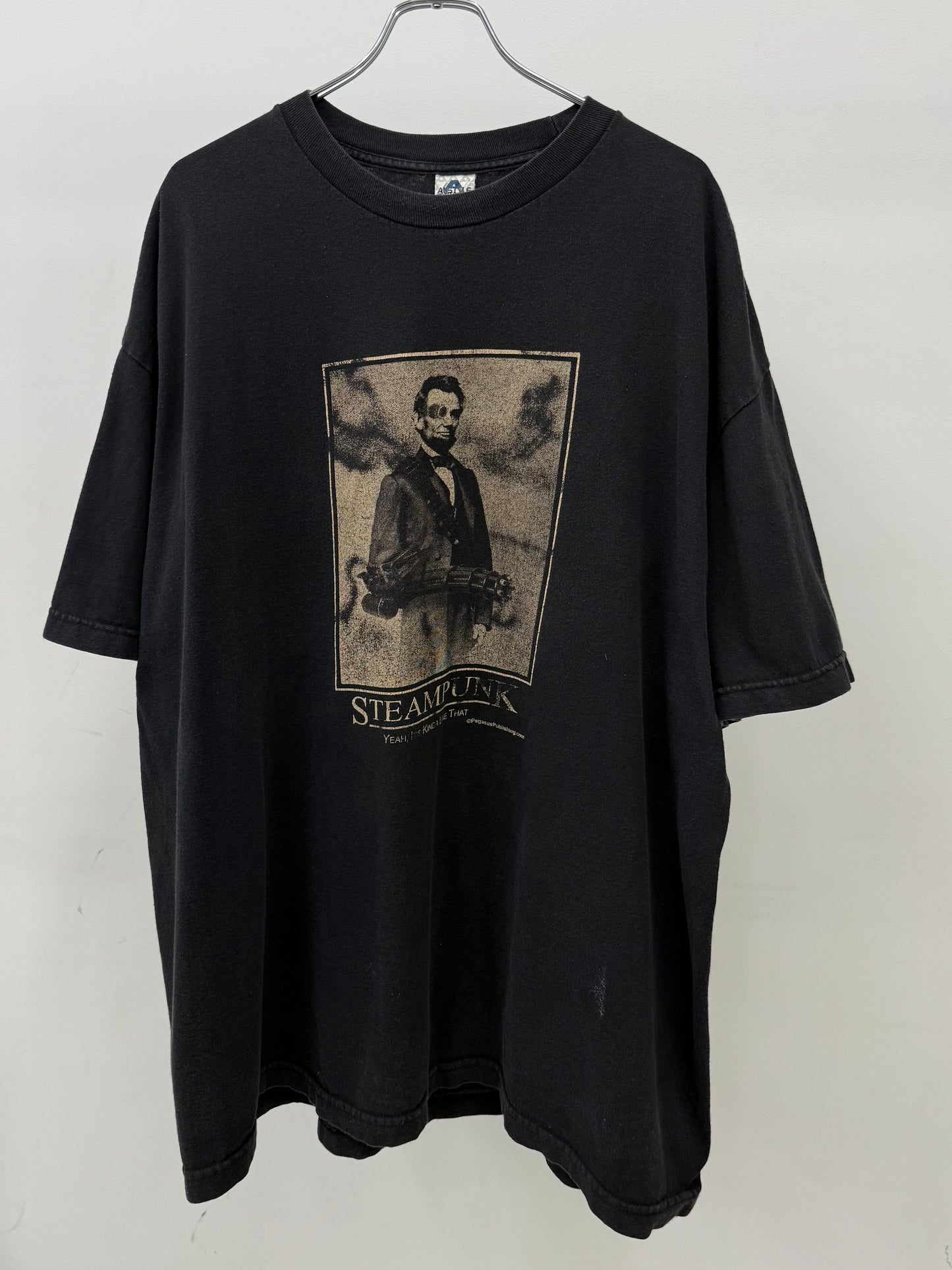 00's Abraham Lincoln t-shirt
