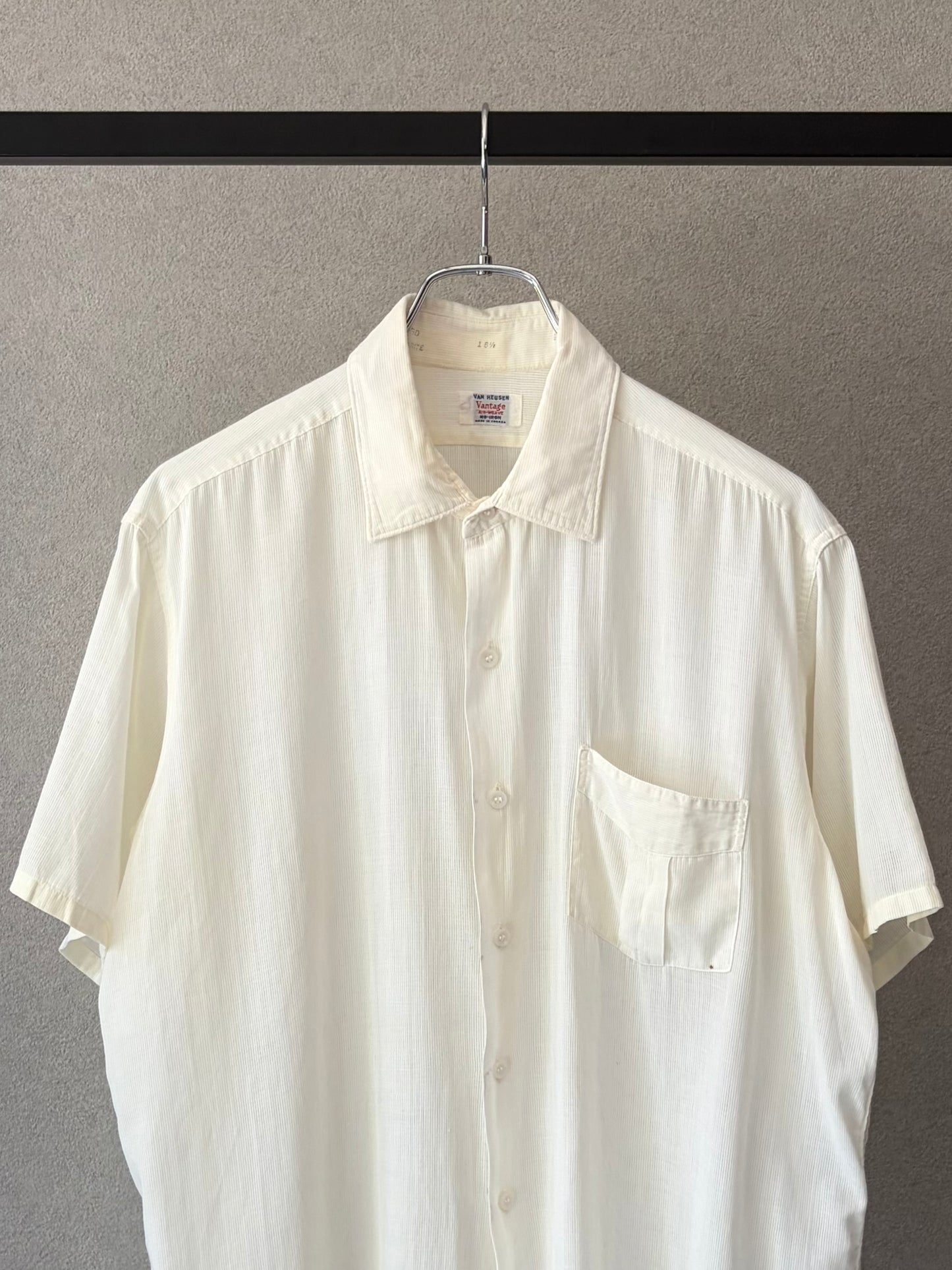 60's VAN HEUSEN S/S shirt