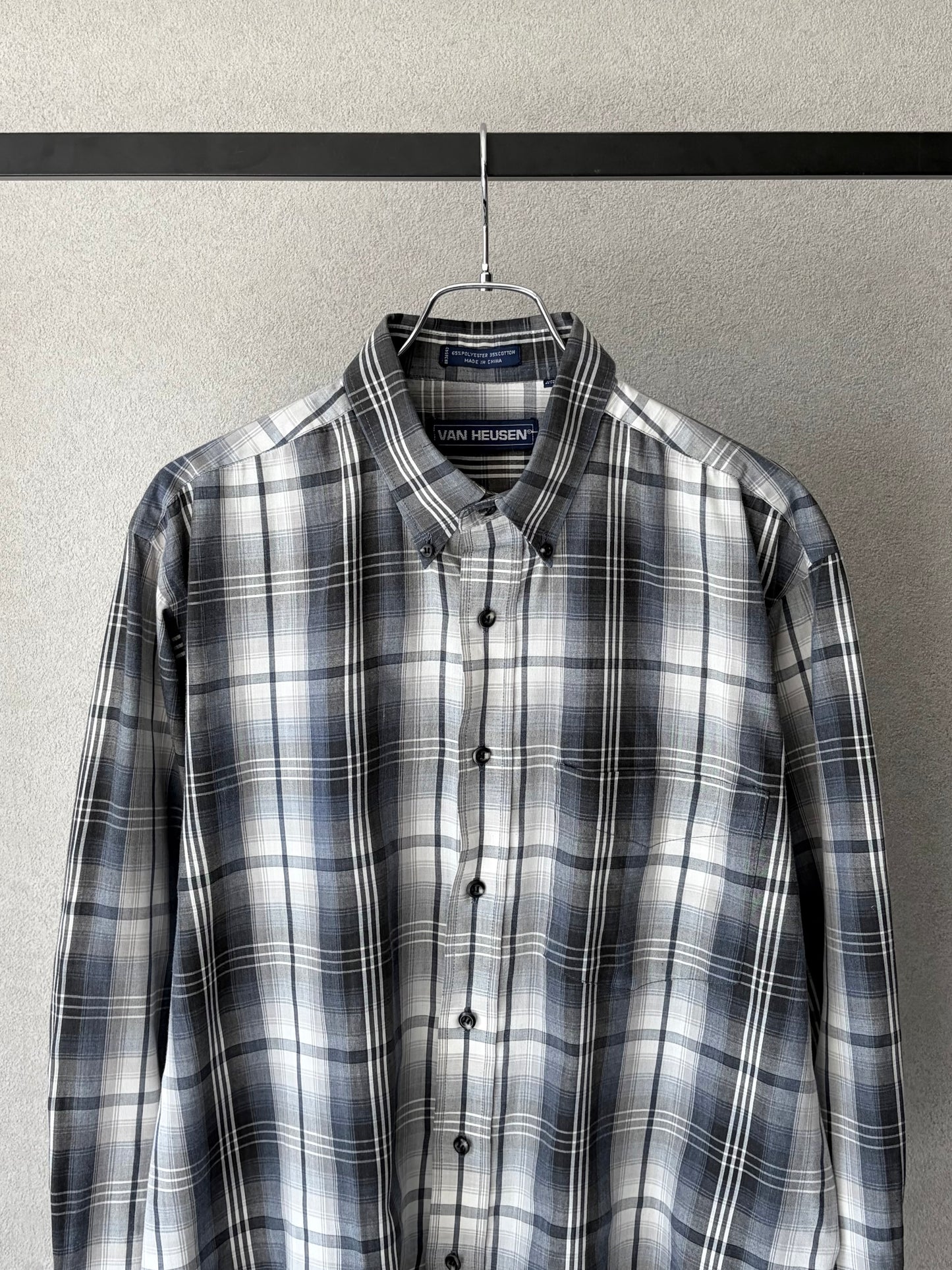 00's VAN HEUSEN BD shirt