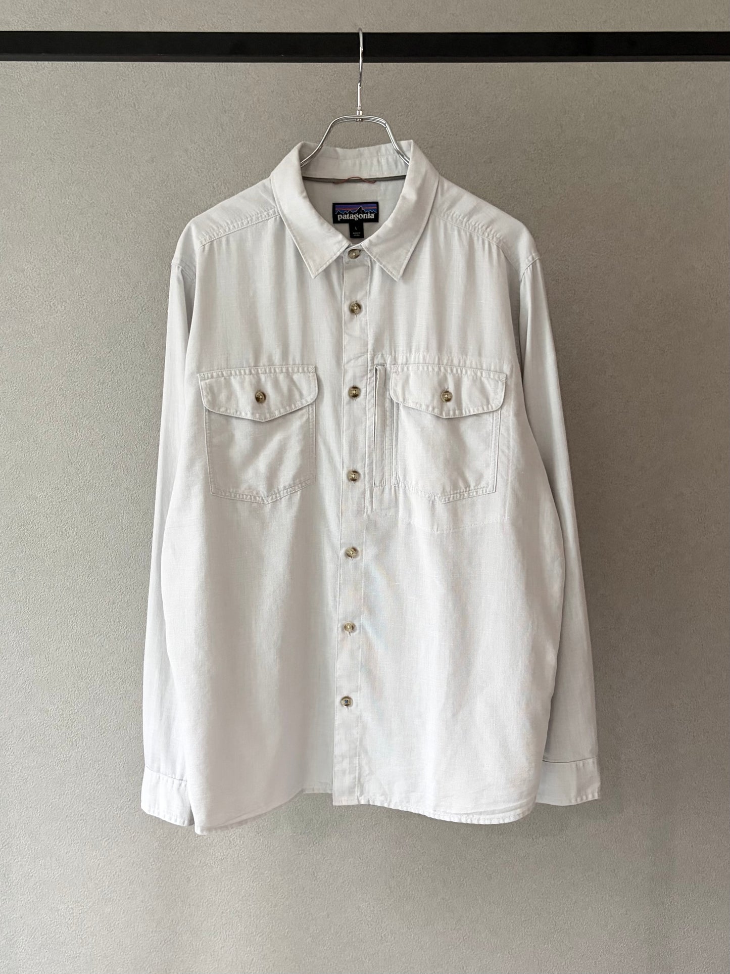 00's patagonia fishing shirt