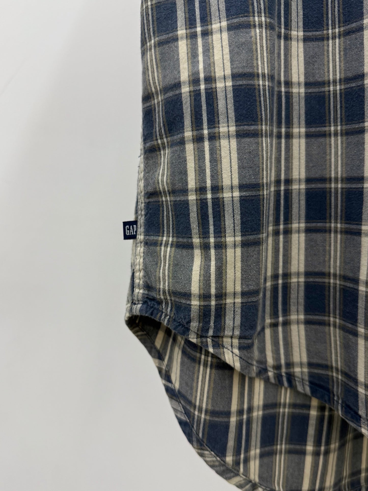 00's GAP BD shirt