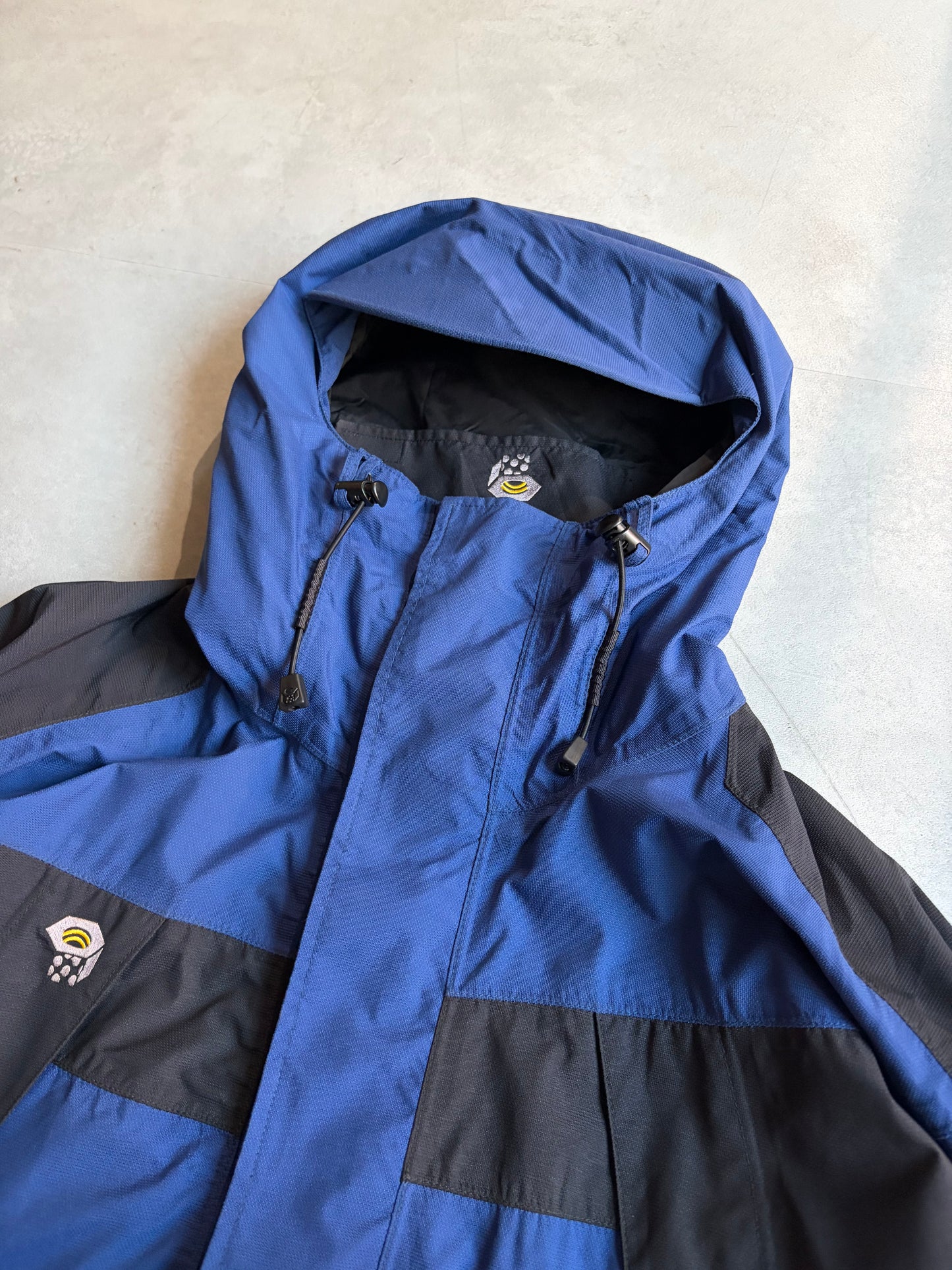 90's〜 MOUNTAIN HARDWEAR nylon jacket