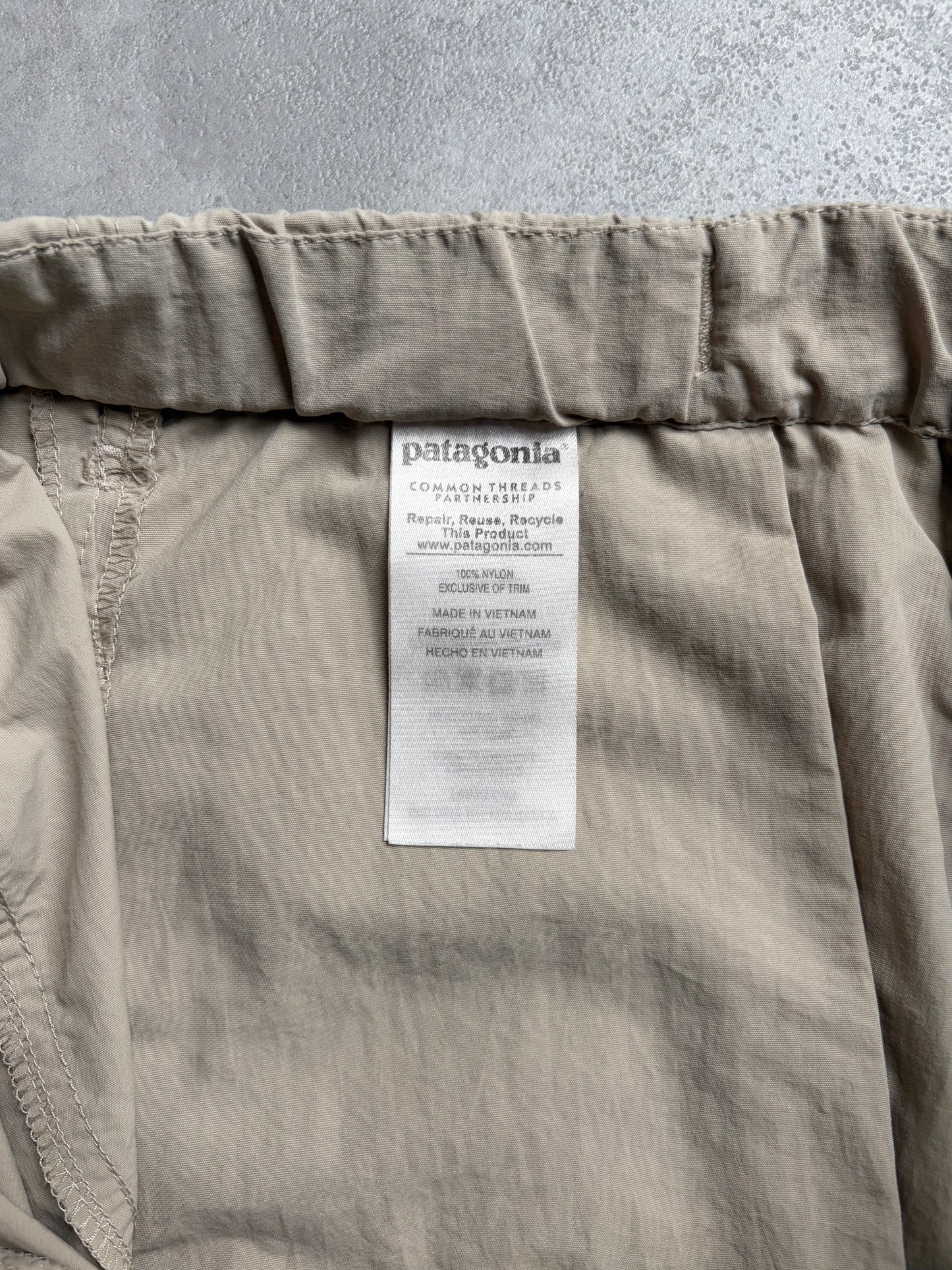 10's patagonia nylon shorts