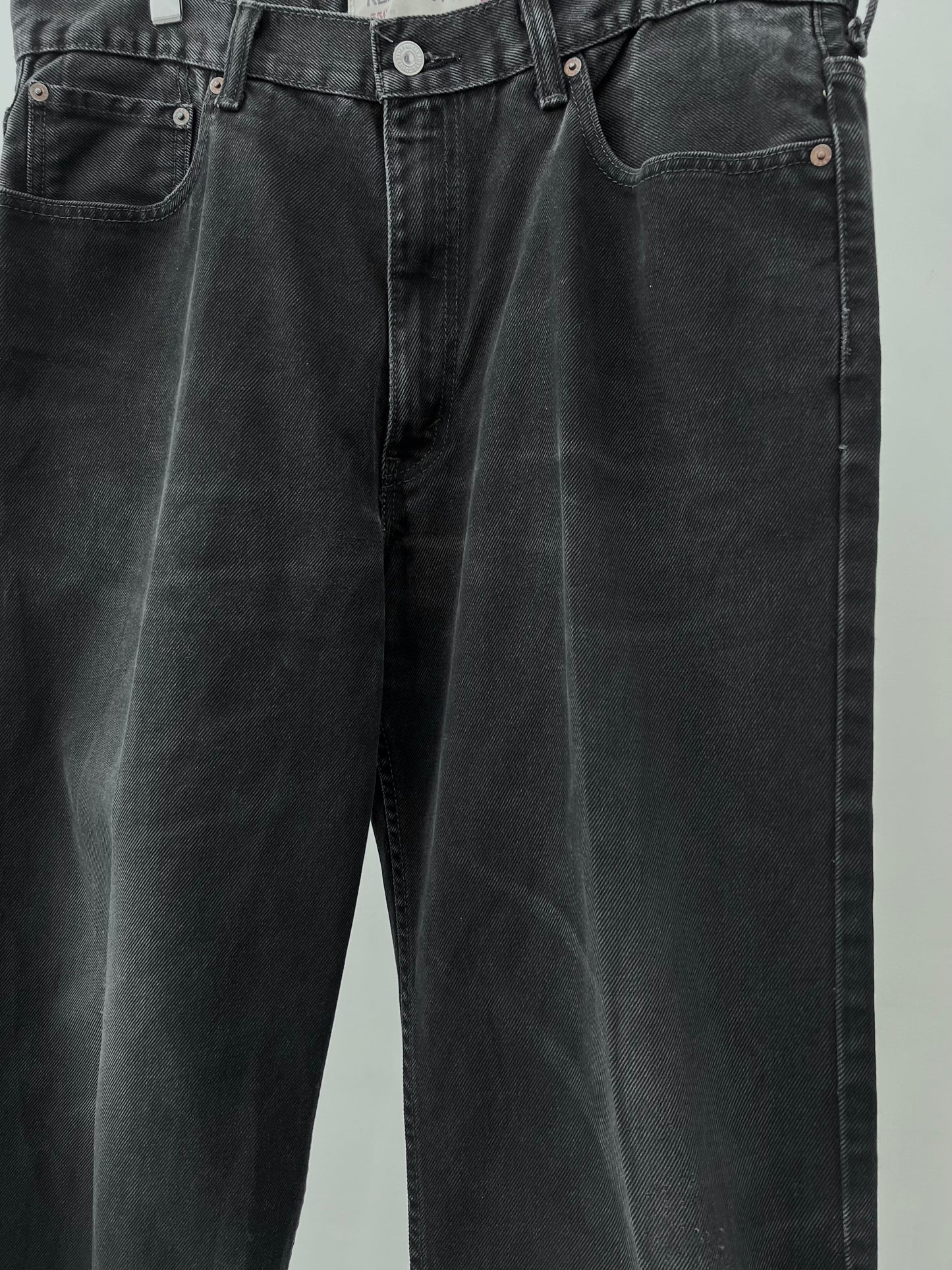 00's Levi's 550 denim pants