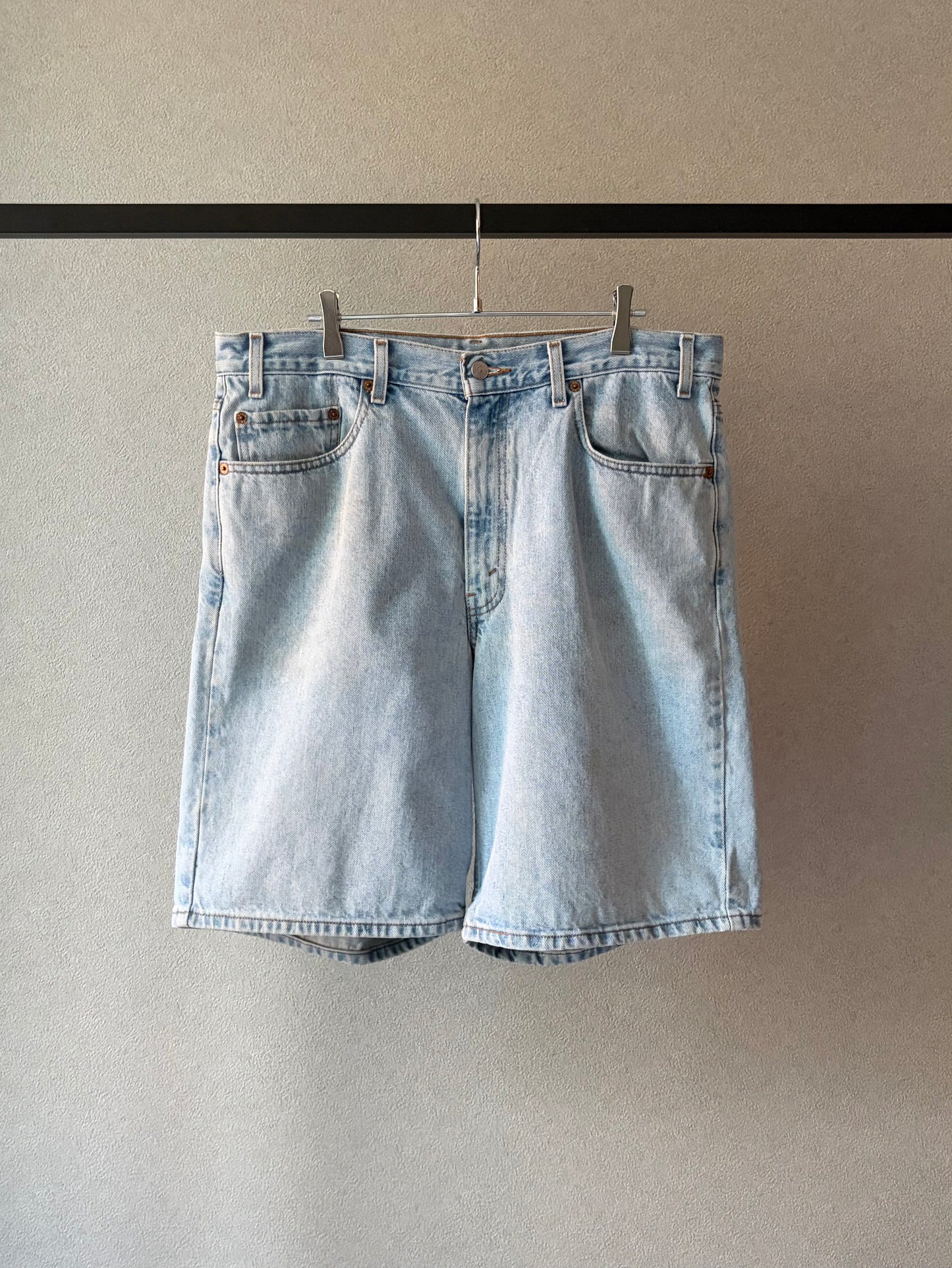 00's Levi’s 550 denim shorts "Made in MEXICO"