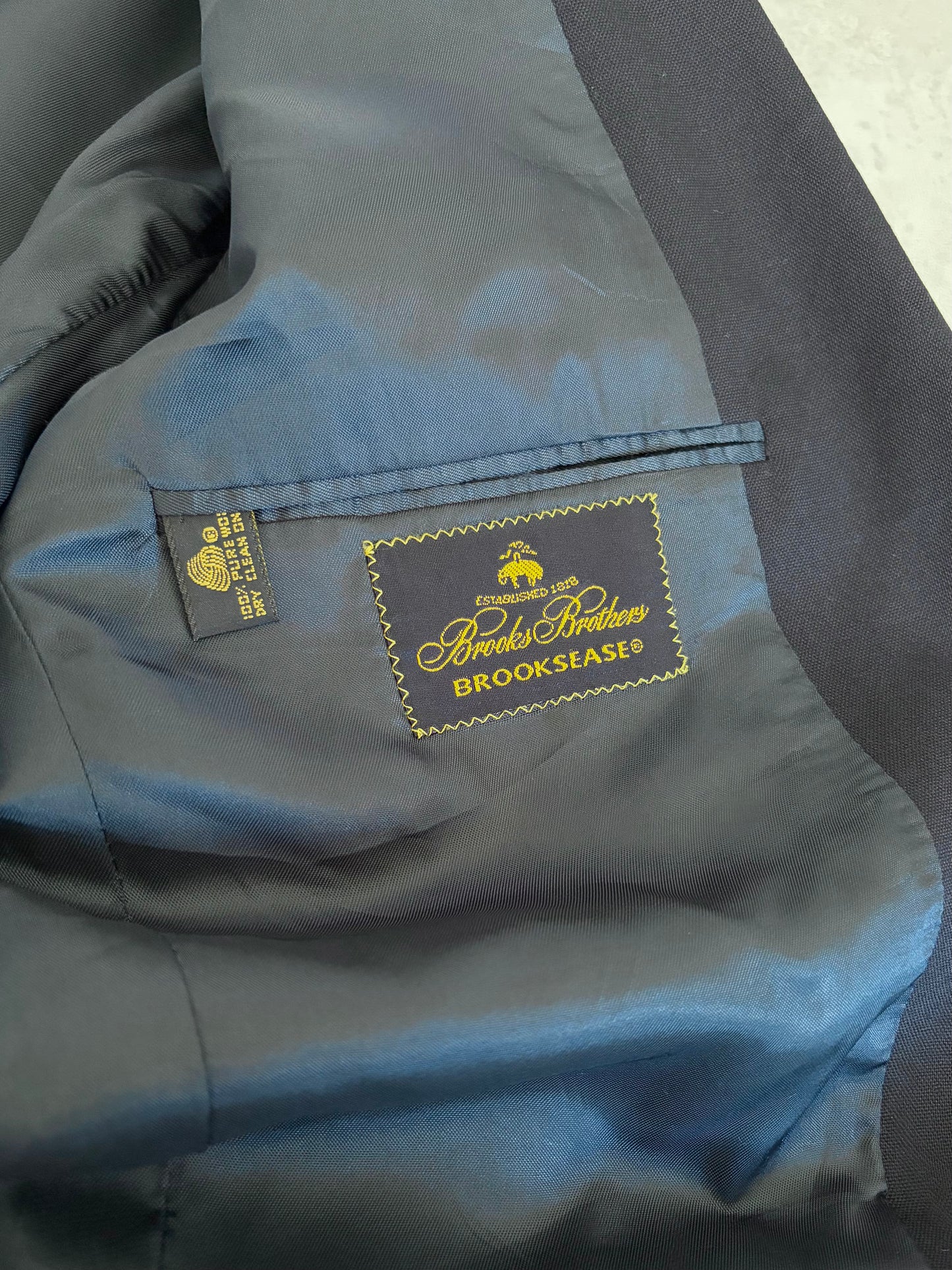 80's Brooks Brothers tailored jacket "Made in USA"