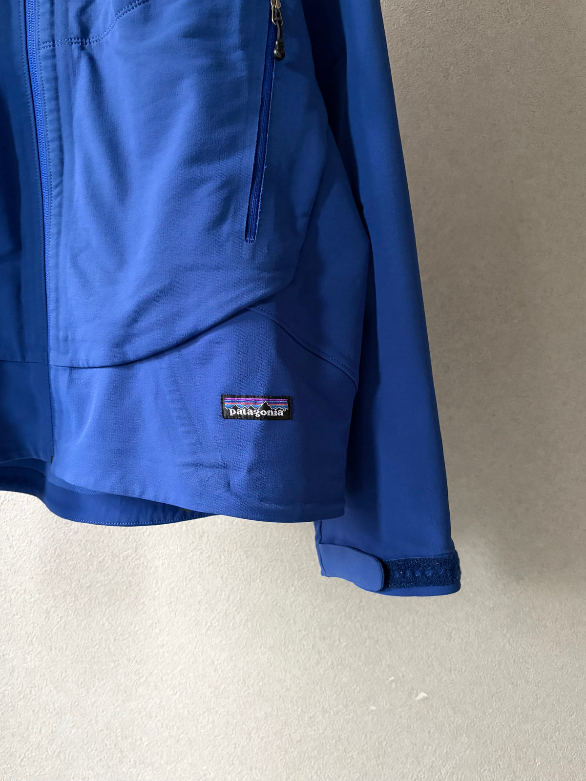 00's patagonia softshell jacket