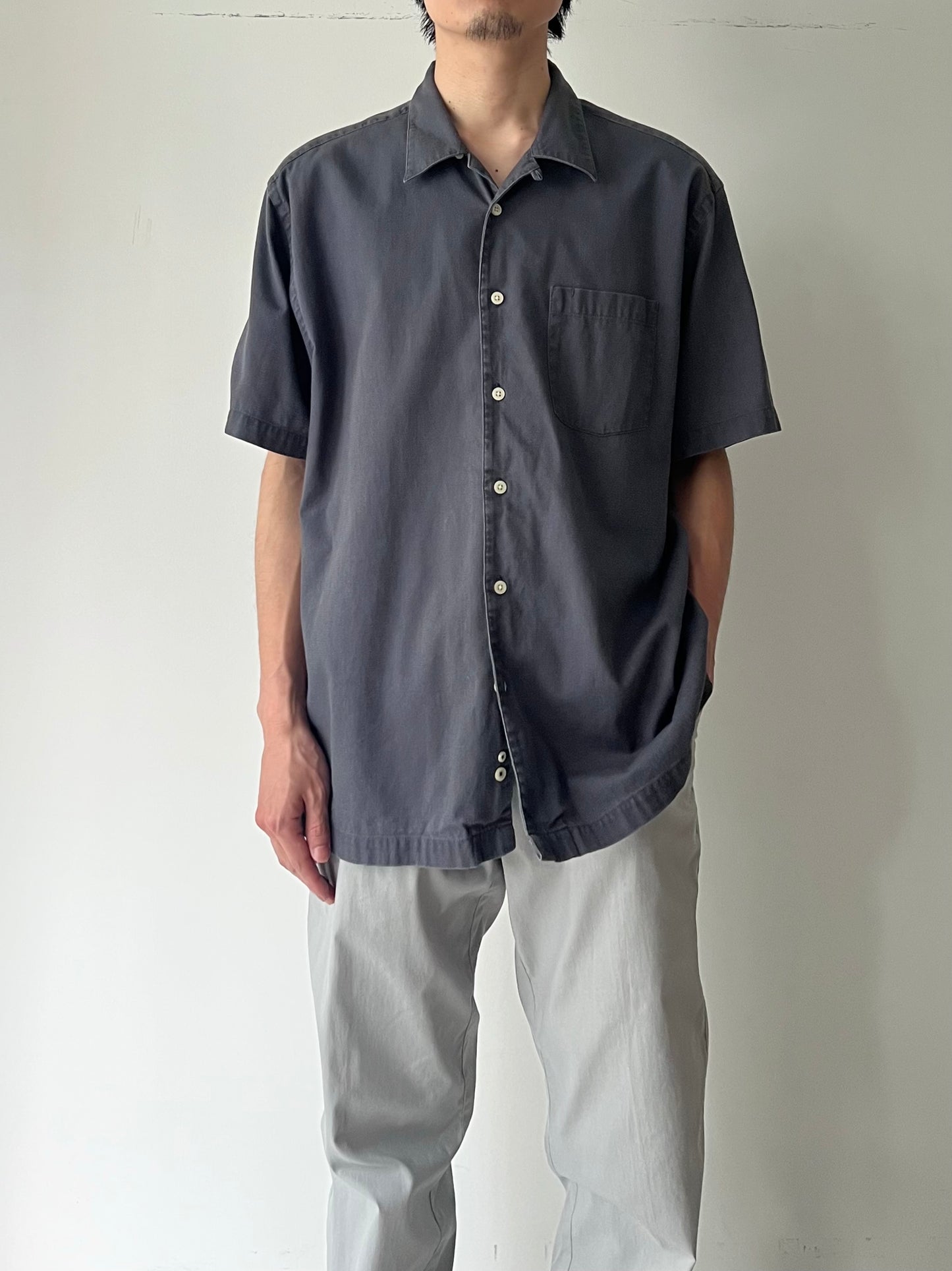 00's GAP open collar shirt