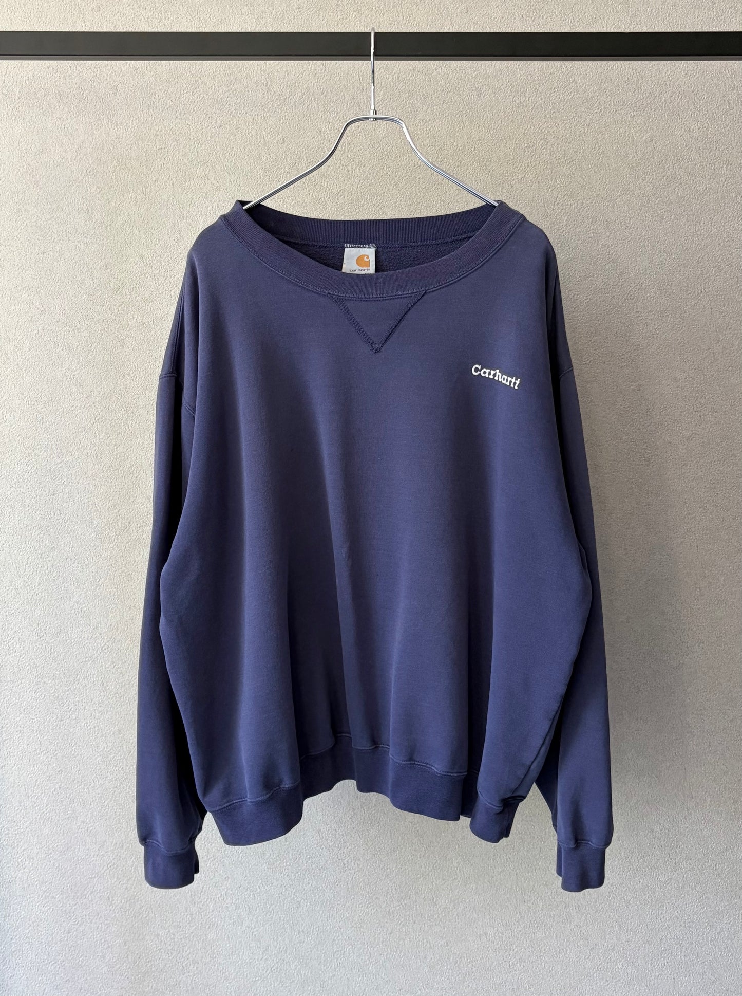 00's carhartt sweater