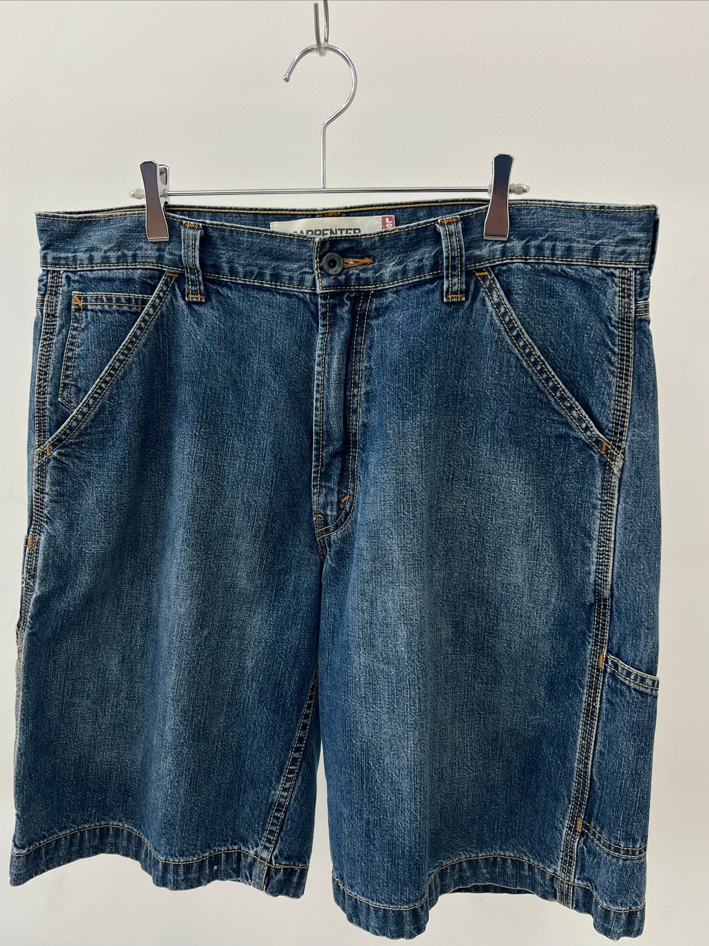 00's Levi's carpenter denim shorts