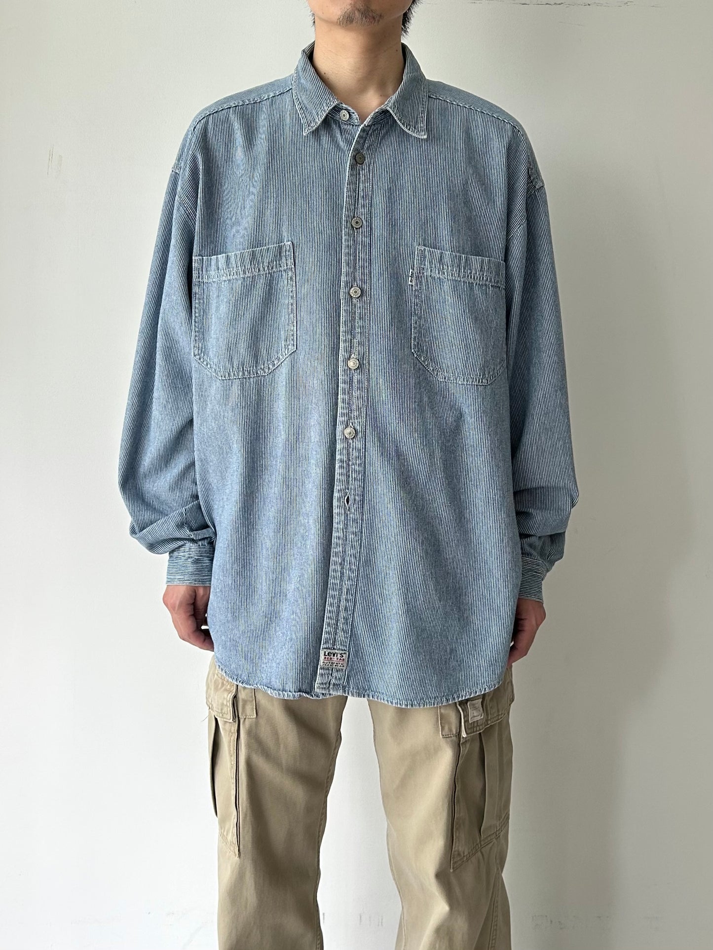 90's Levi's denim shirt