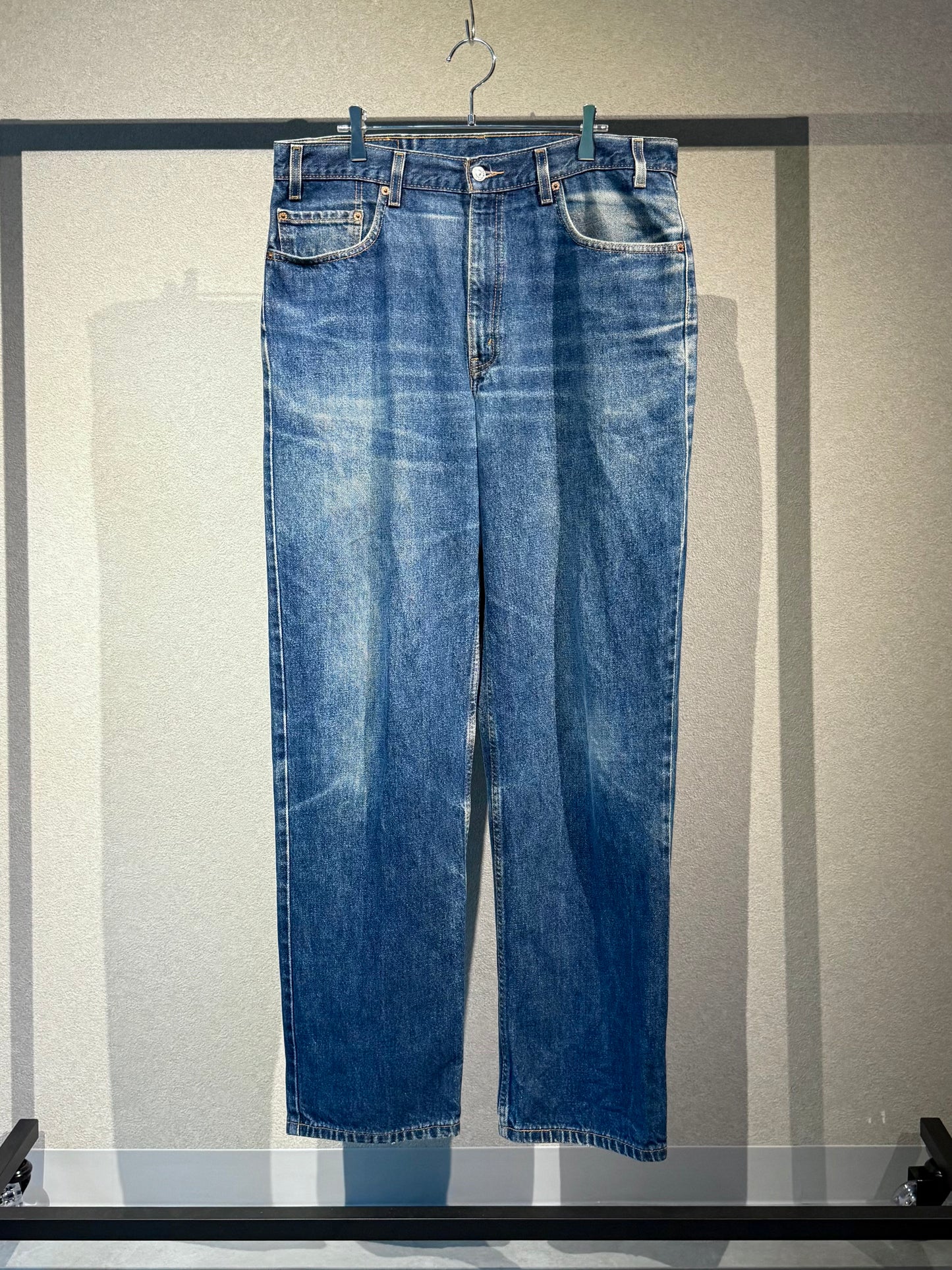 00's Levi's 550 denim pants