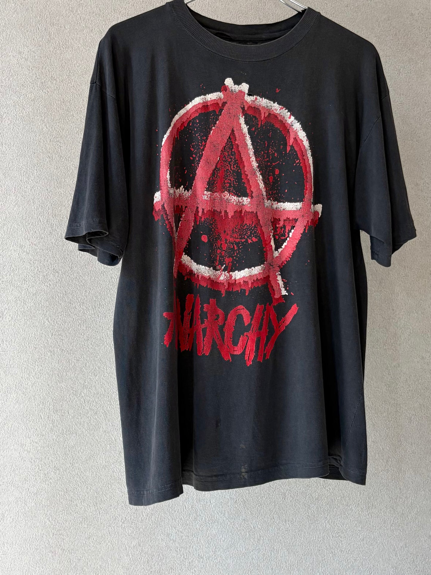 90's Anarchy Symbol print t-shirt