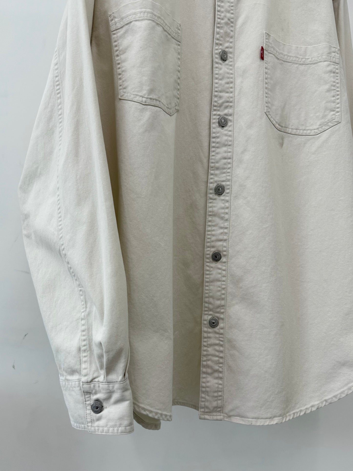 00's Levi's denim shirt