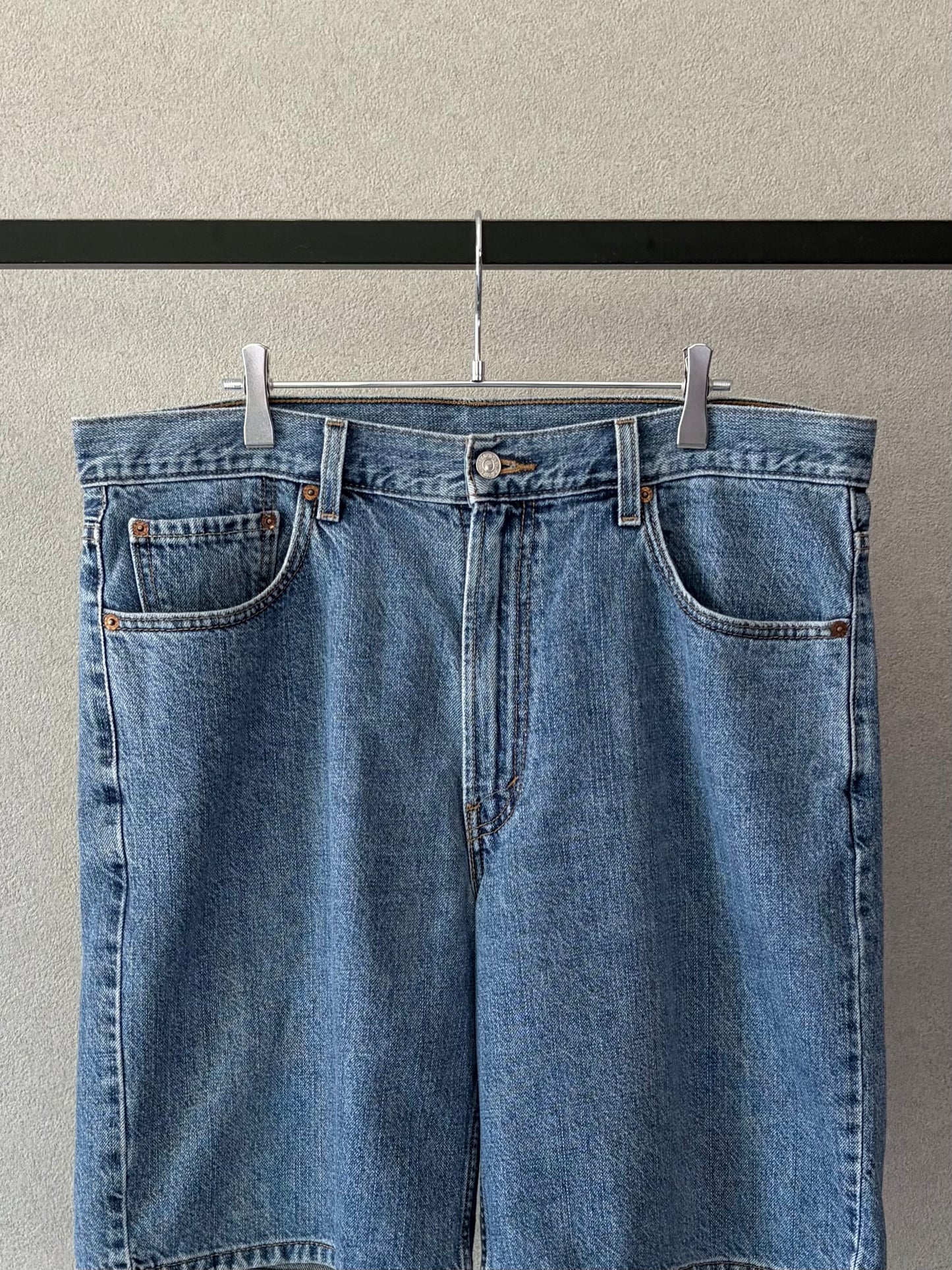 00's Levi's 550 denim shorts