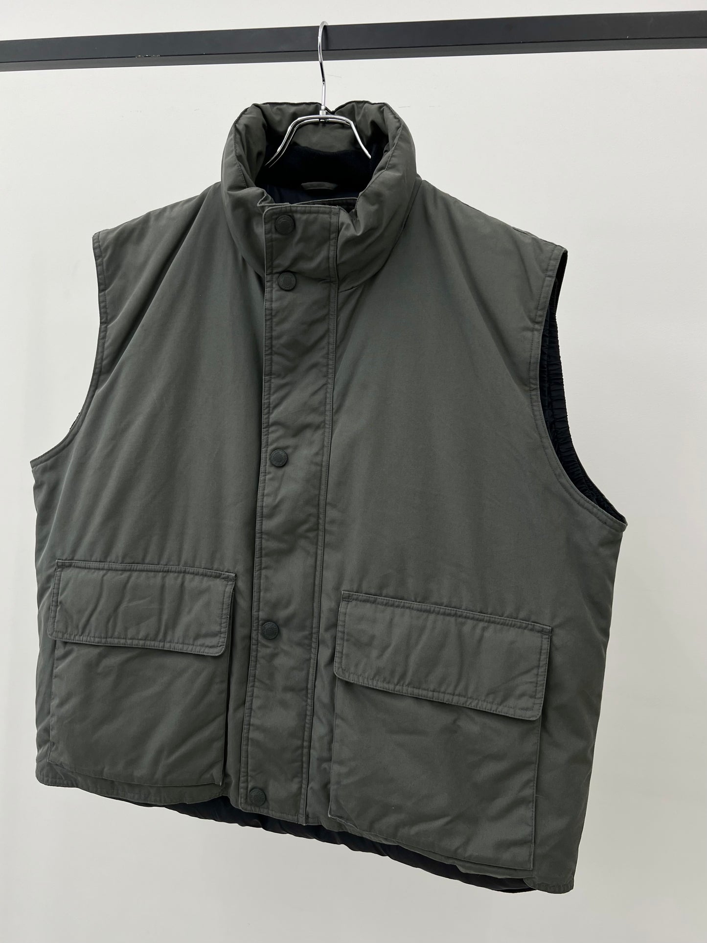 00's Cabela's down vest